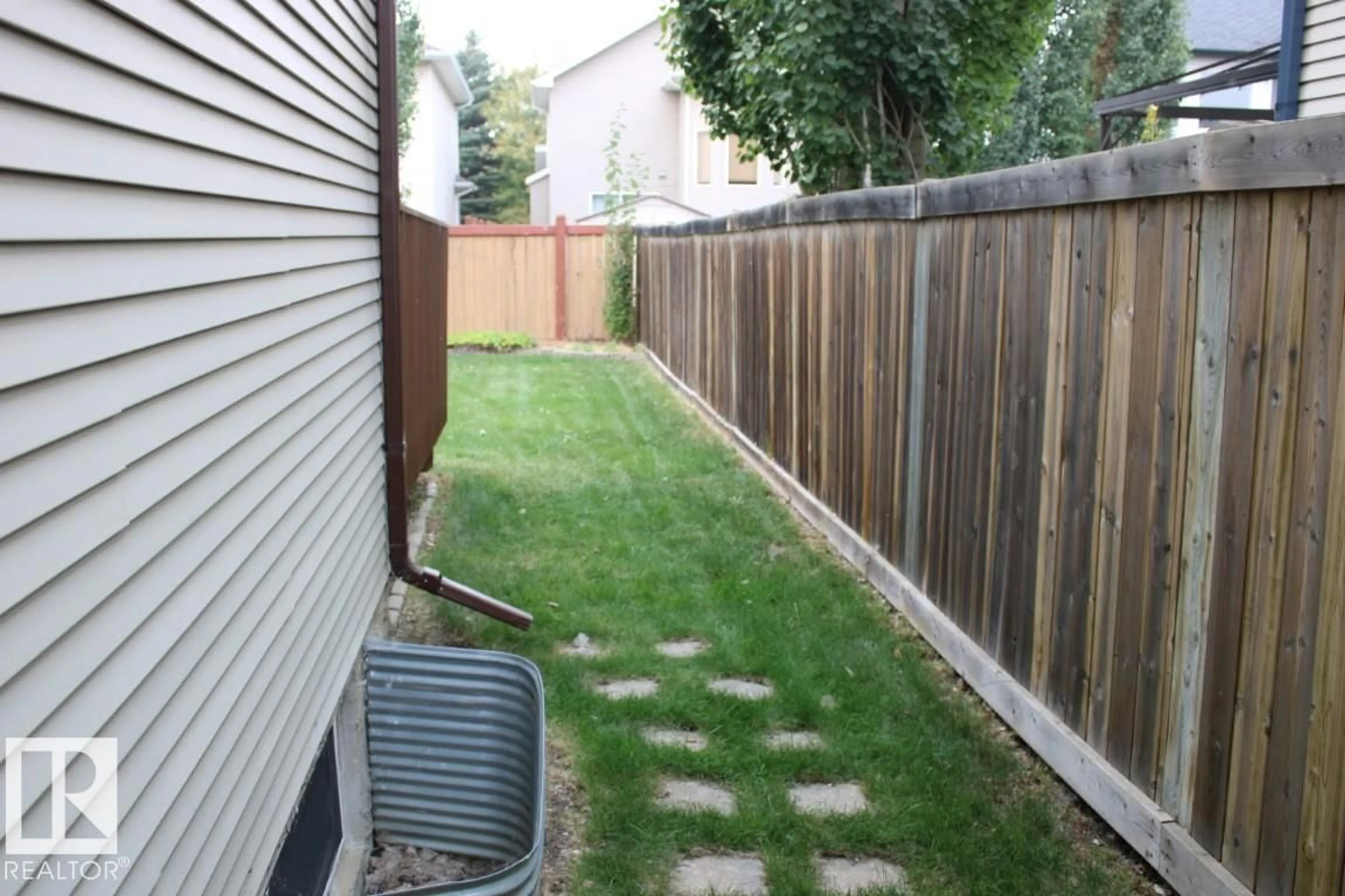 Patio, street for 165 RUE MAGNAN, Beaumont Alberta T9E6A8