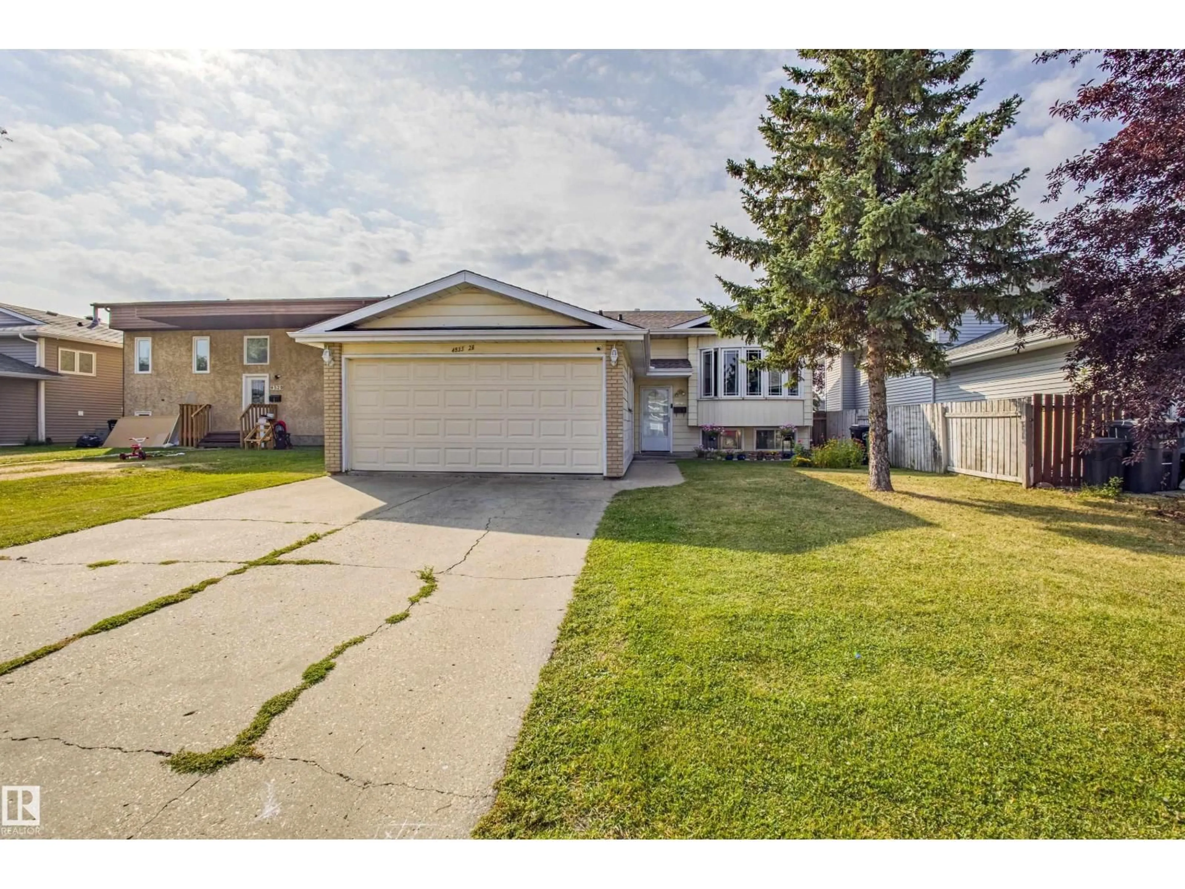 Unknown for 4533 29 AV, Edmonton Alberta T6L4W6