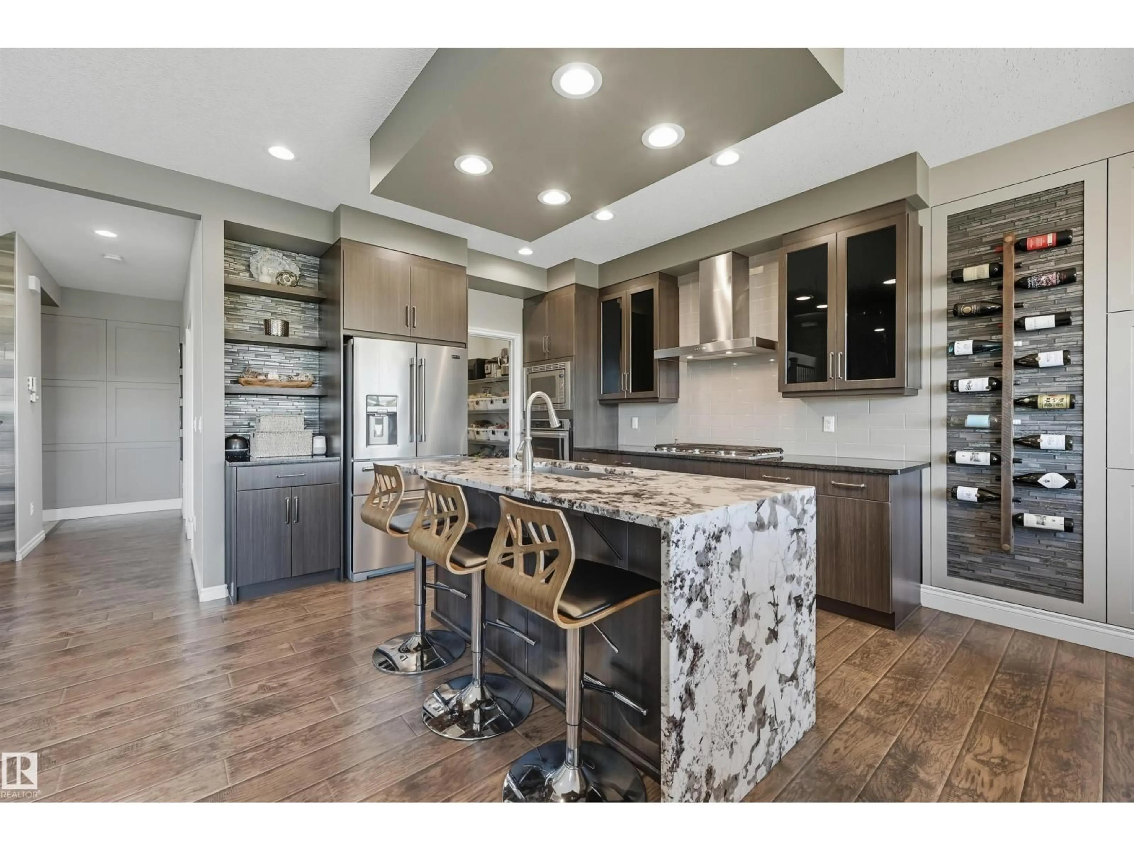 Open concept kitchen, unknown for SW - 3414 PARKER LO, Edmonton Alberta T6W2W9