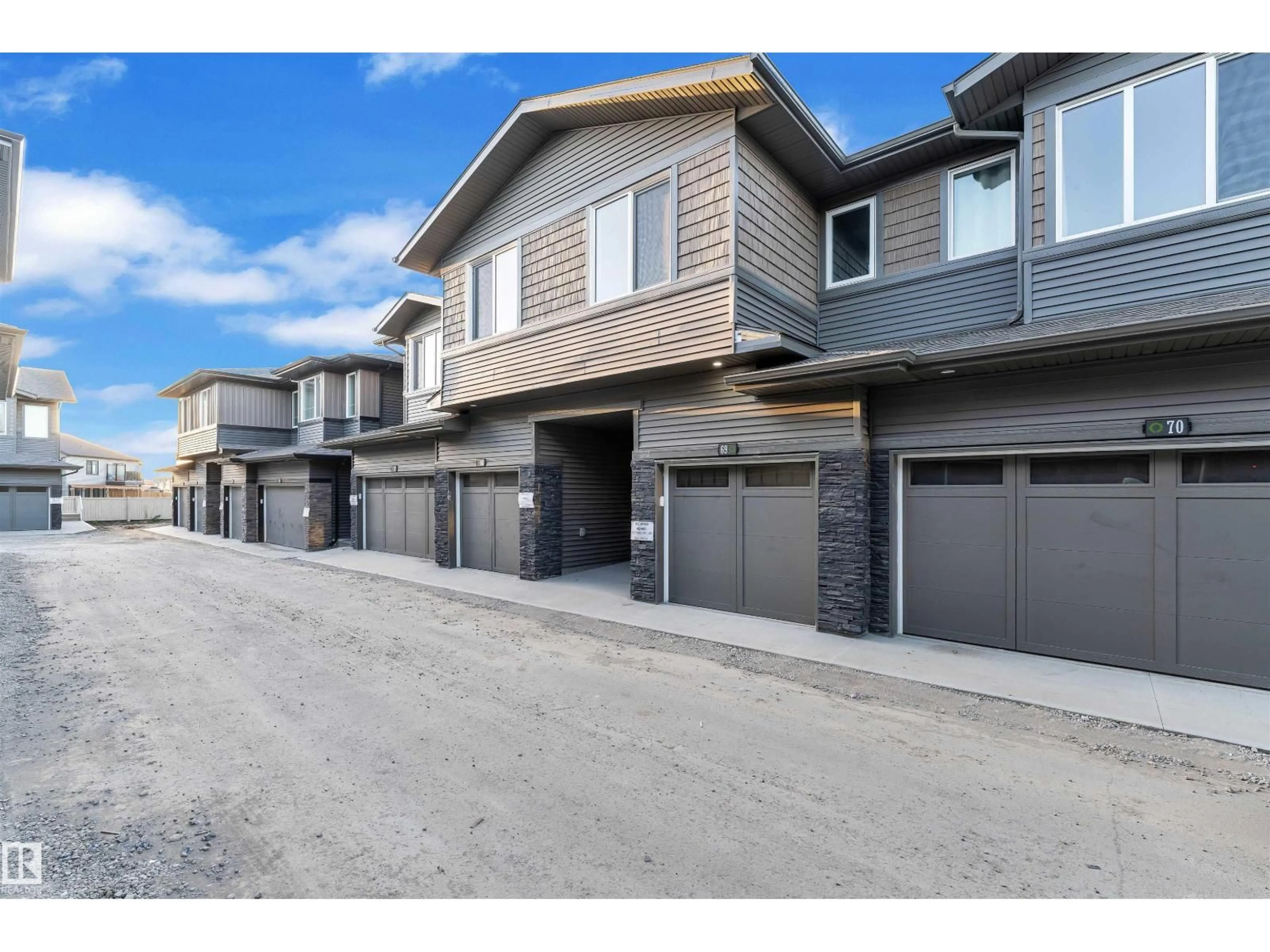 Unknown for 69 - 2710 66 STREET, Edmonton Alberta T6X3H4