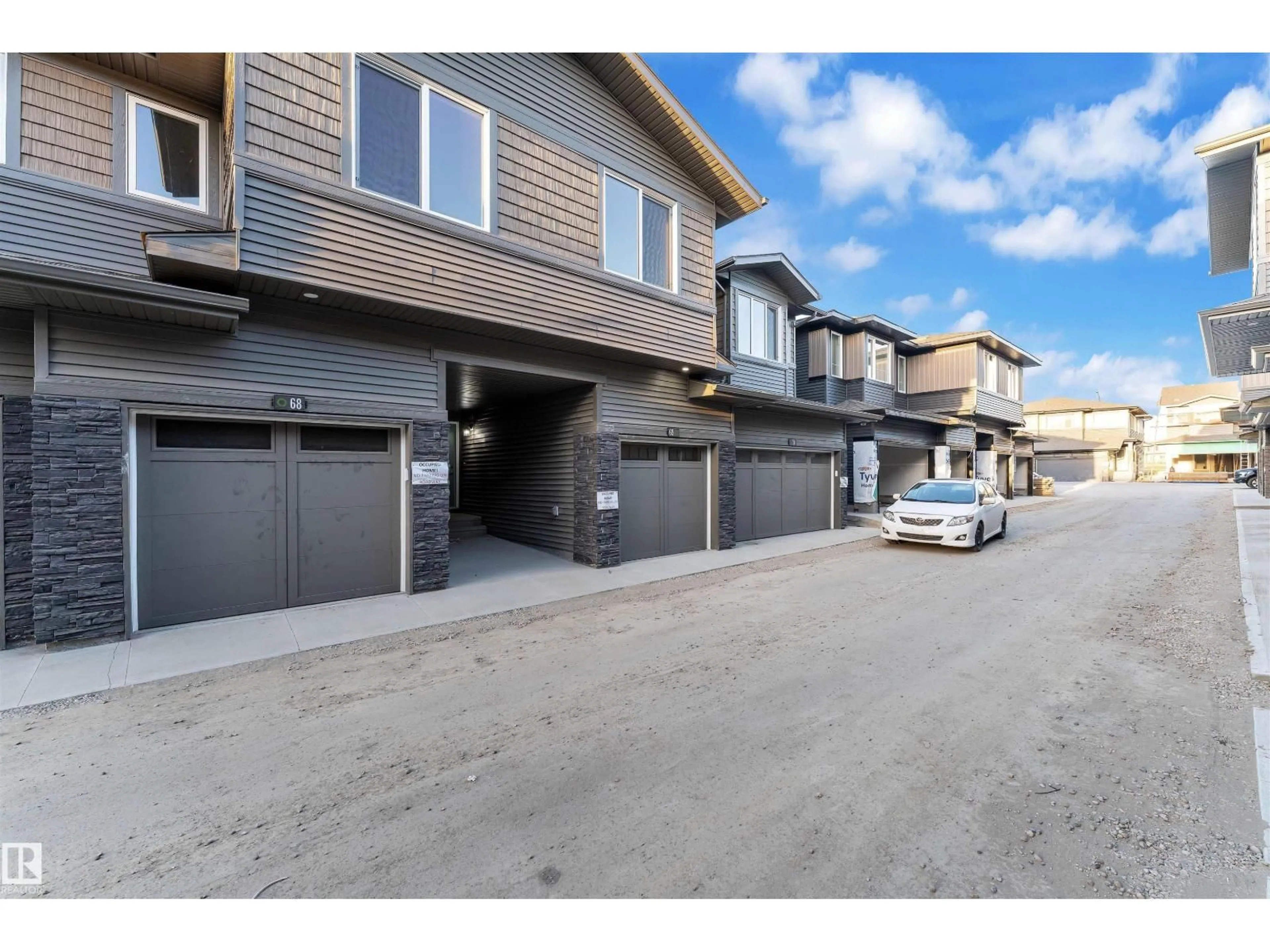 Indoor garage for 69 - 2710 66 STREET, Edmonton Alberta T6X3H4