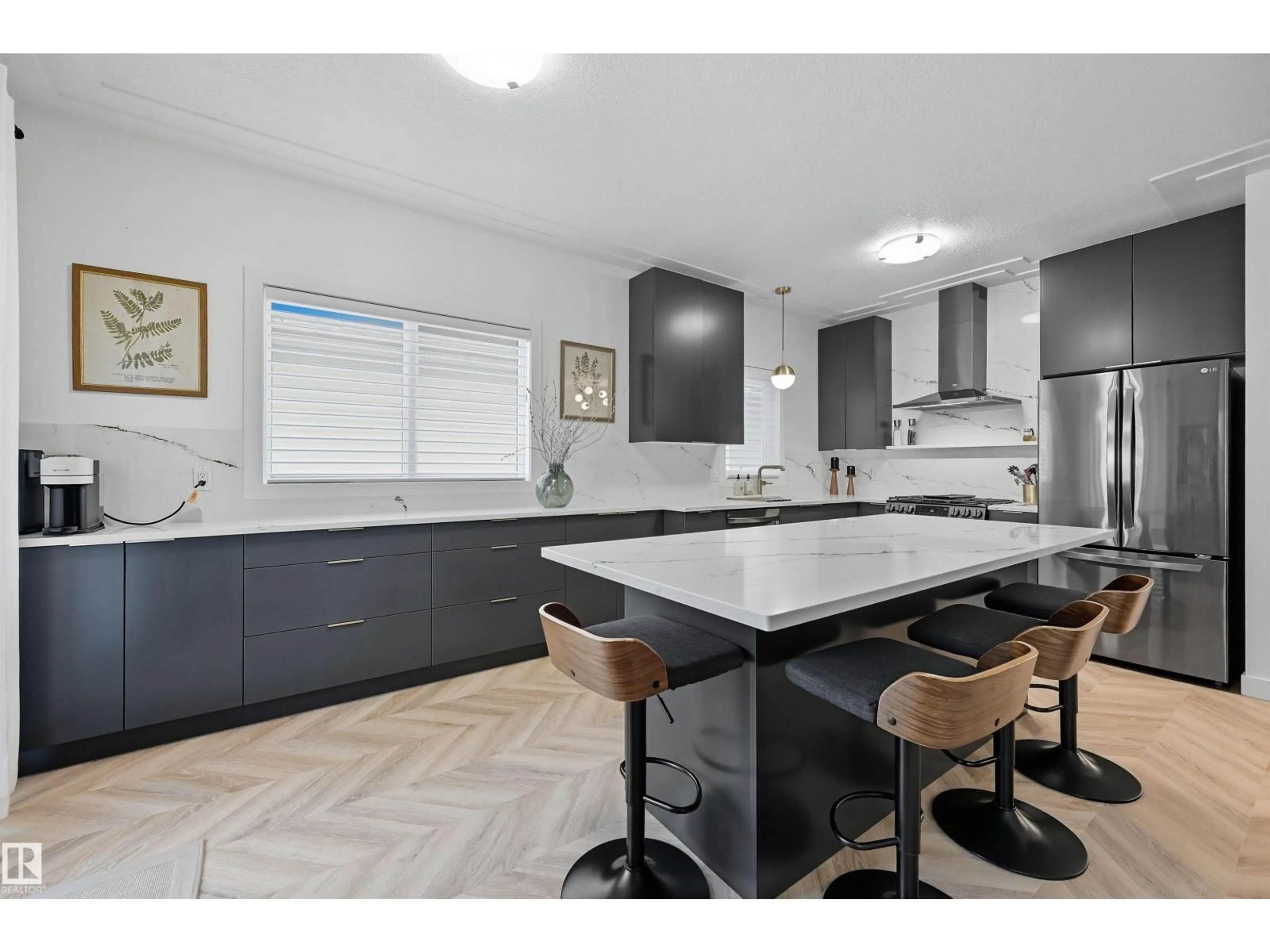 Open concept kitchen, unknown for 10 - 21 BLACKBURN DR, Edmonton Alberta T6W1C2