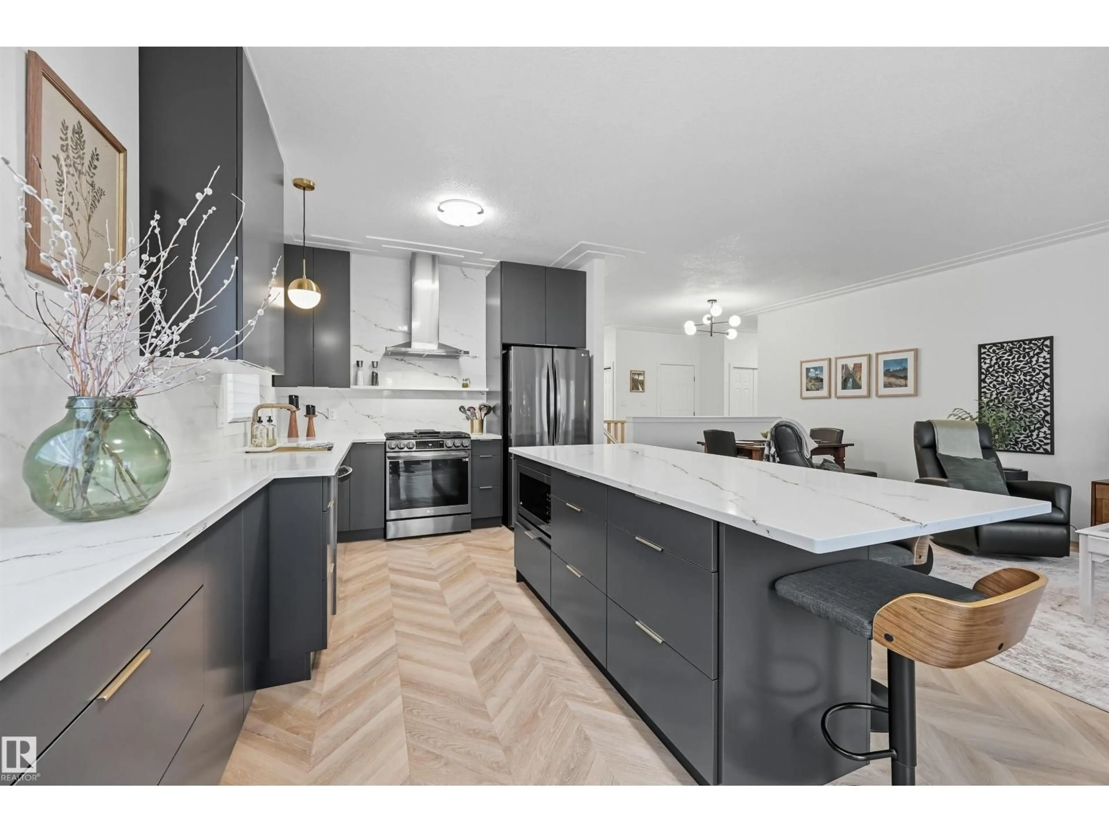 Open concept kitchen, unknown for 10 - 21 BLACKBURN DR, Edmonton Alberta T6W1C2
