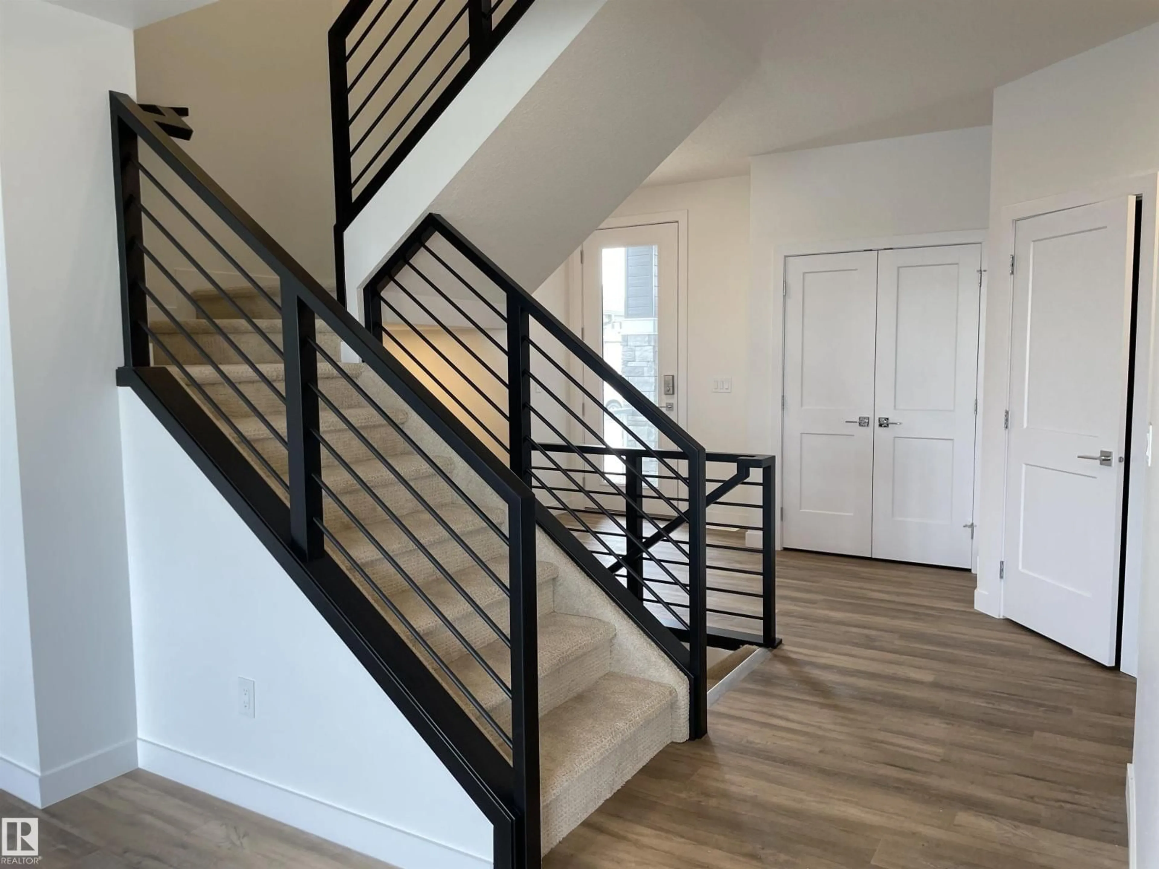 Stairs for 10226 92A AV, Morinville Alberta T8R2R4