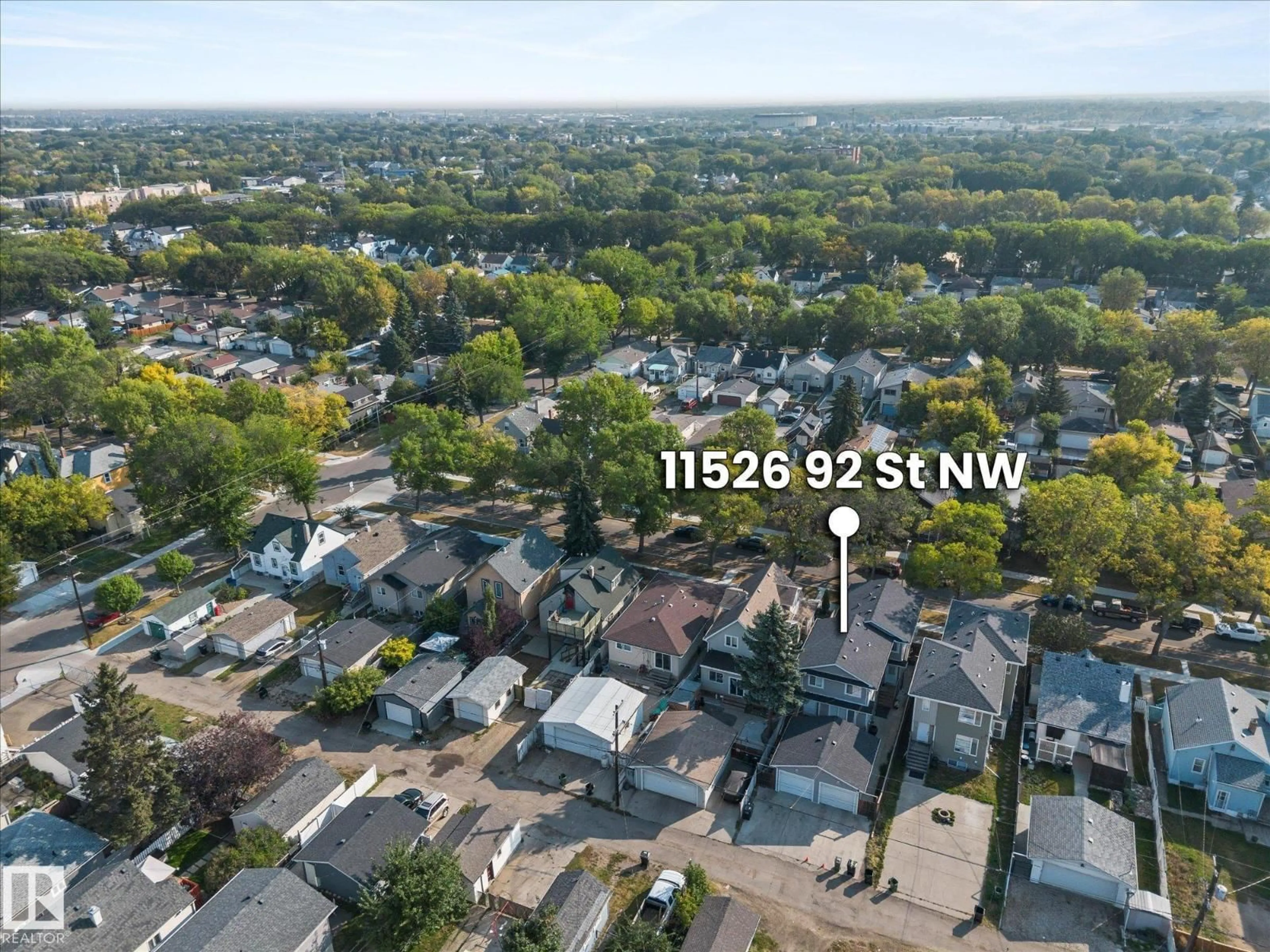 A pic from outside/outdoor area/front of a property/back of a property/a pic from drone, street for 11526 92 ST, Edmonton Alberta T5G0Z7