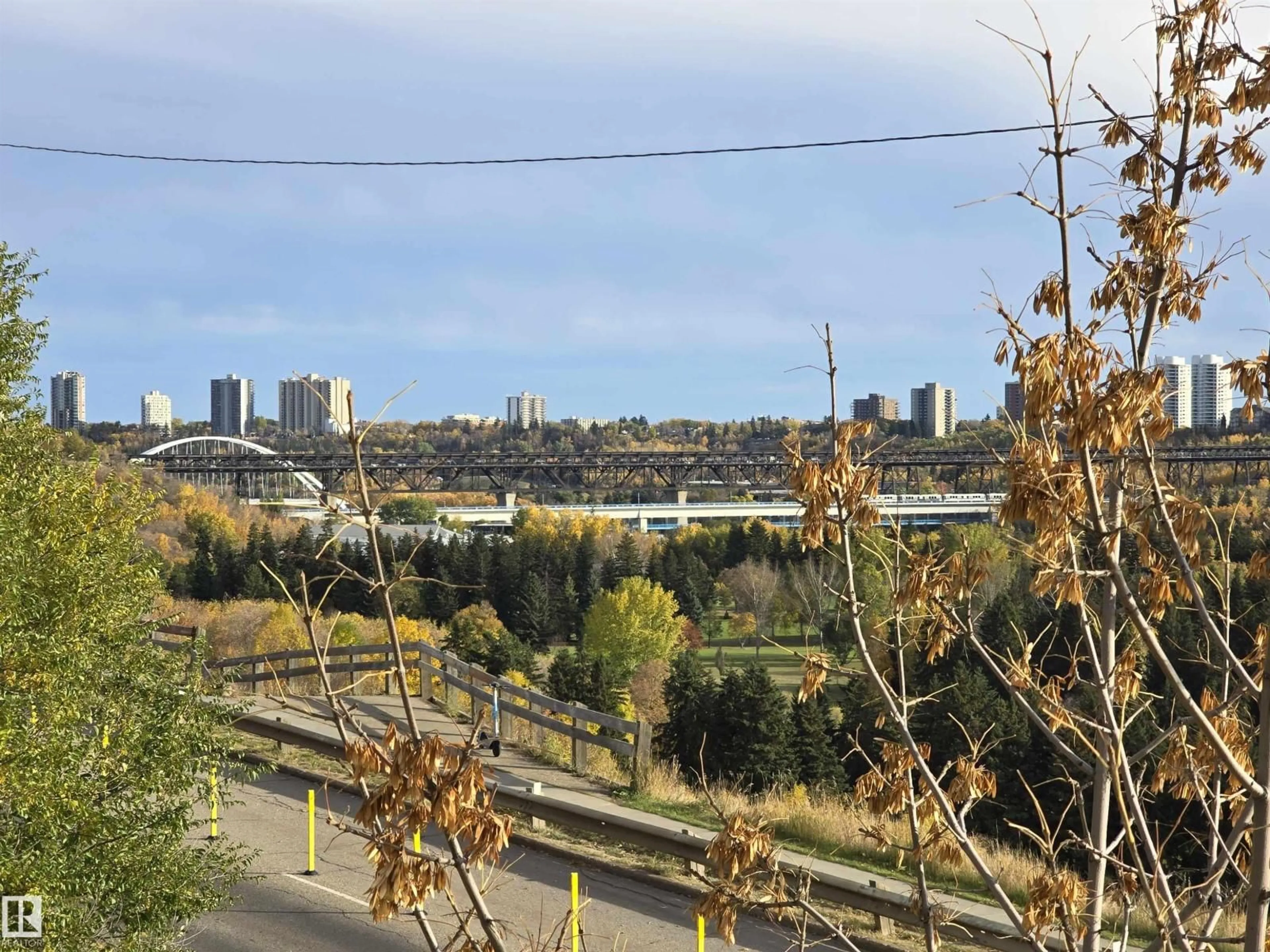 Blurry image for 701 - 11710 100 AV, Edmonton Alberta T5K2G3