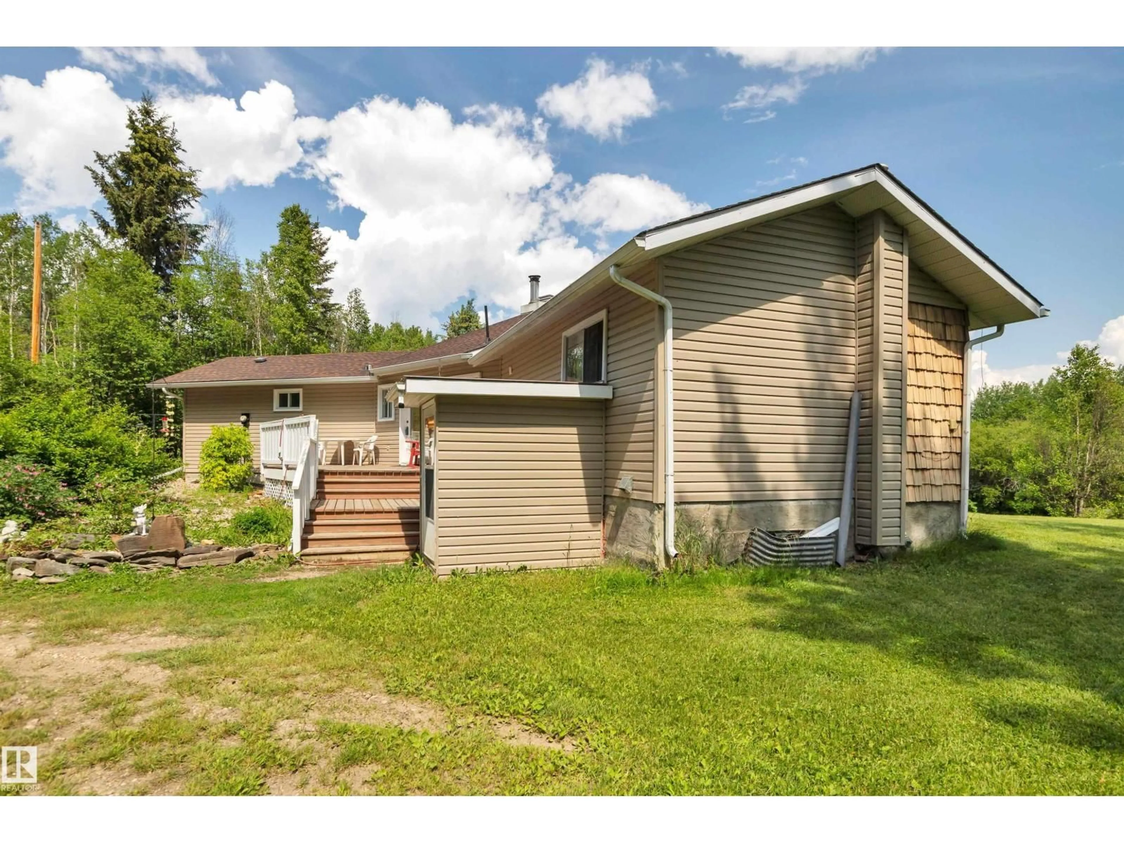 A pic from outside/outdoor area/front of a property/back of a property/a pic from drone, unknown for #7 - 471035 HWY 771, Rural Wetaskiwin County Alberta T0C2V0