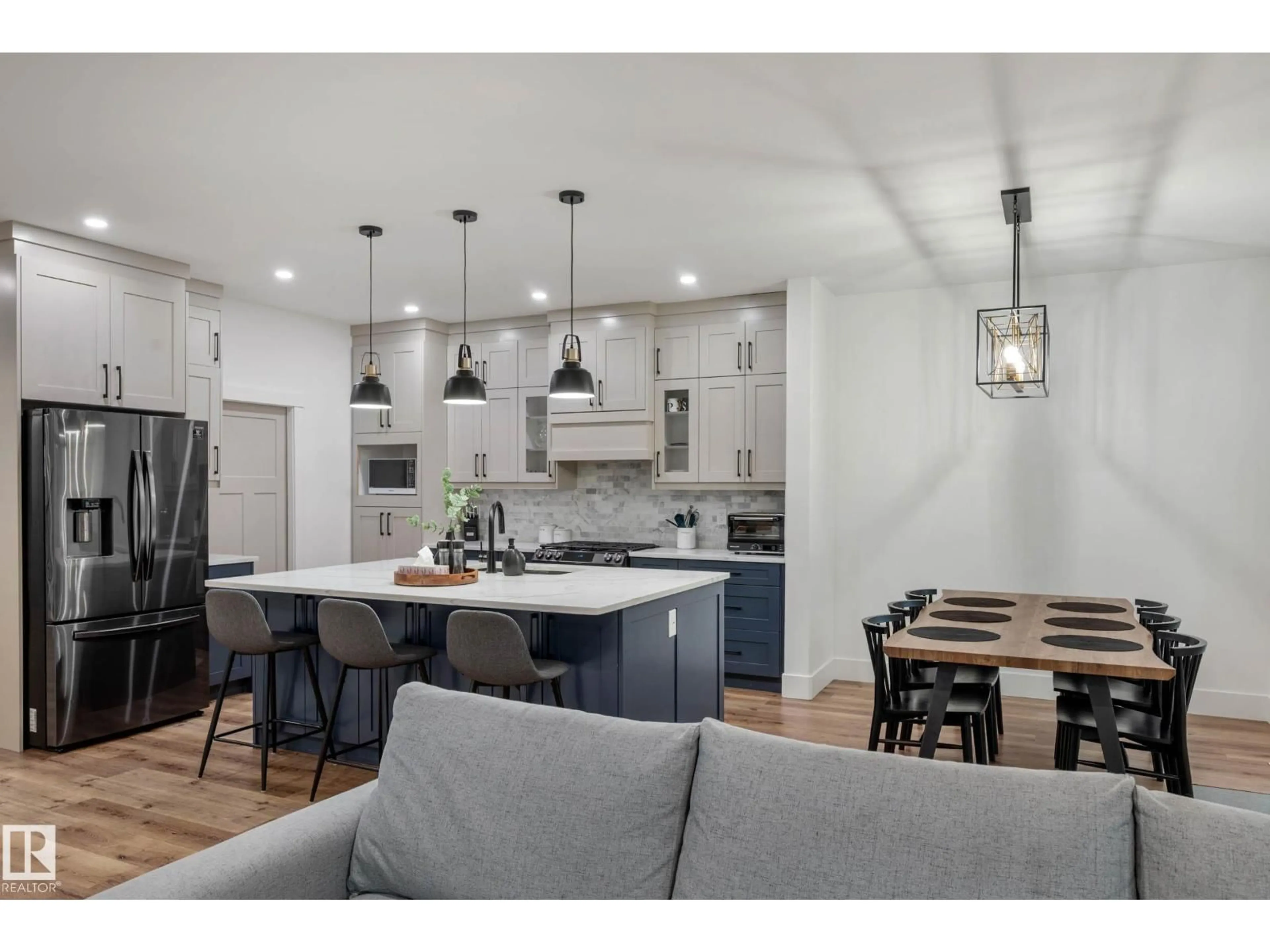 Open concept kitchen, unknown for 5094 EDGEMONT BV, Edmonton Alberta T6M2N6