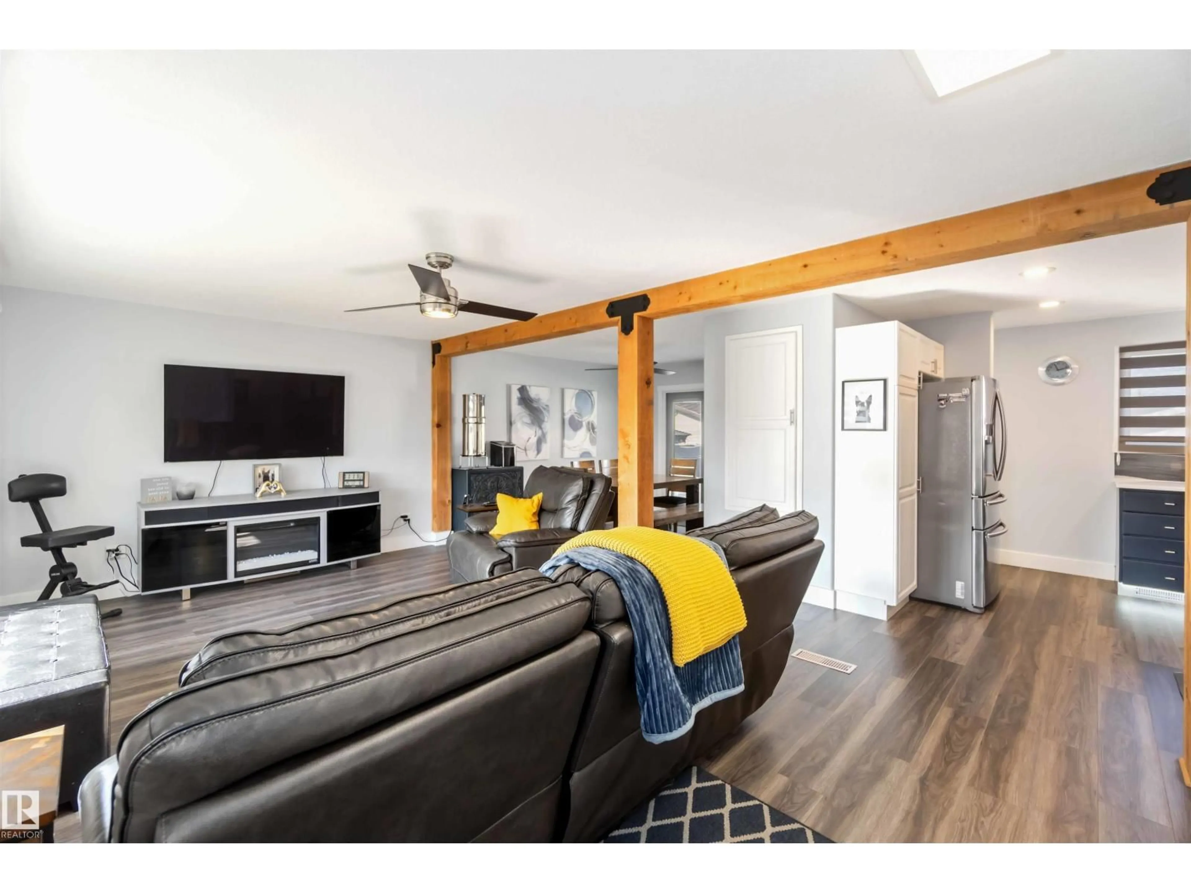 Living room with furniture, wood/laminate floor for 5036 47 ST, Gibbons Alberta T0A1N0