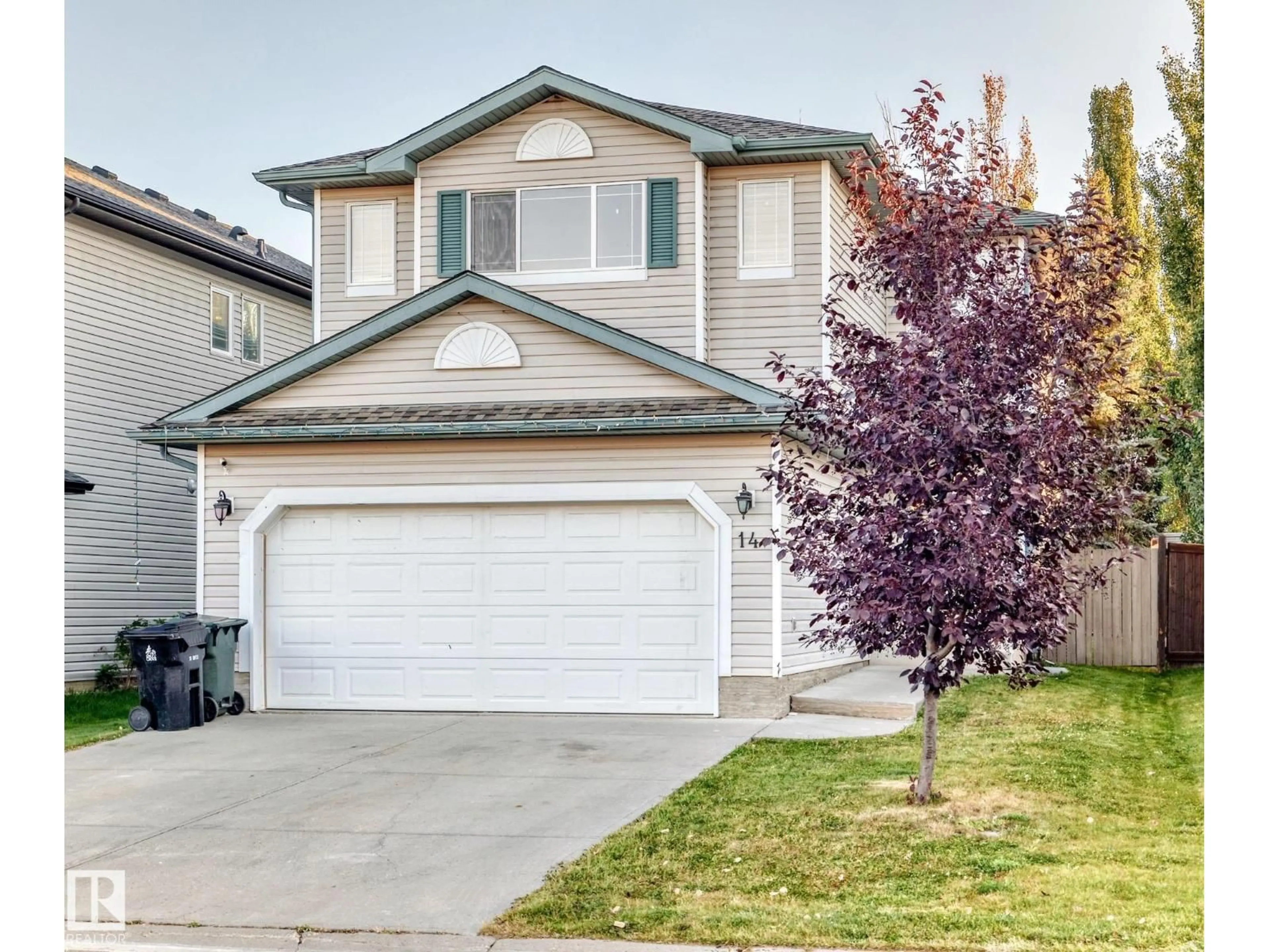 Home with vinyl exterior material, street for 14 SPRING, Spruce Grove Alberta T7X3K3