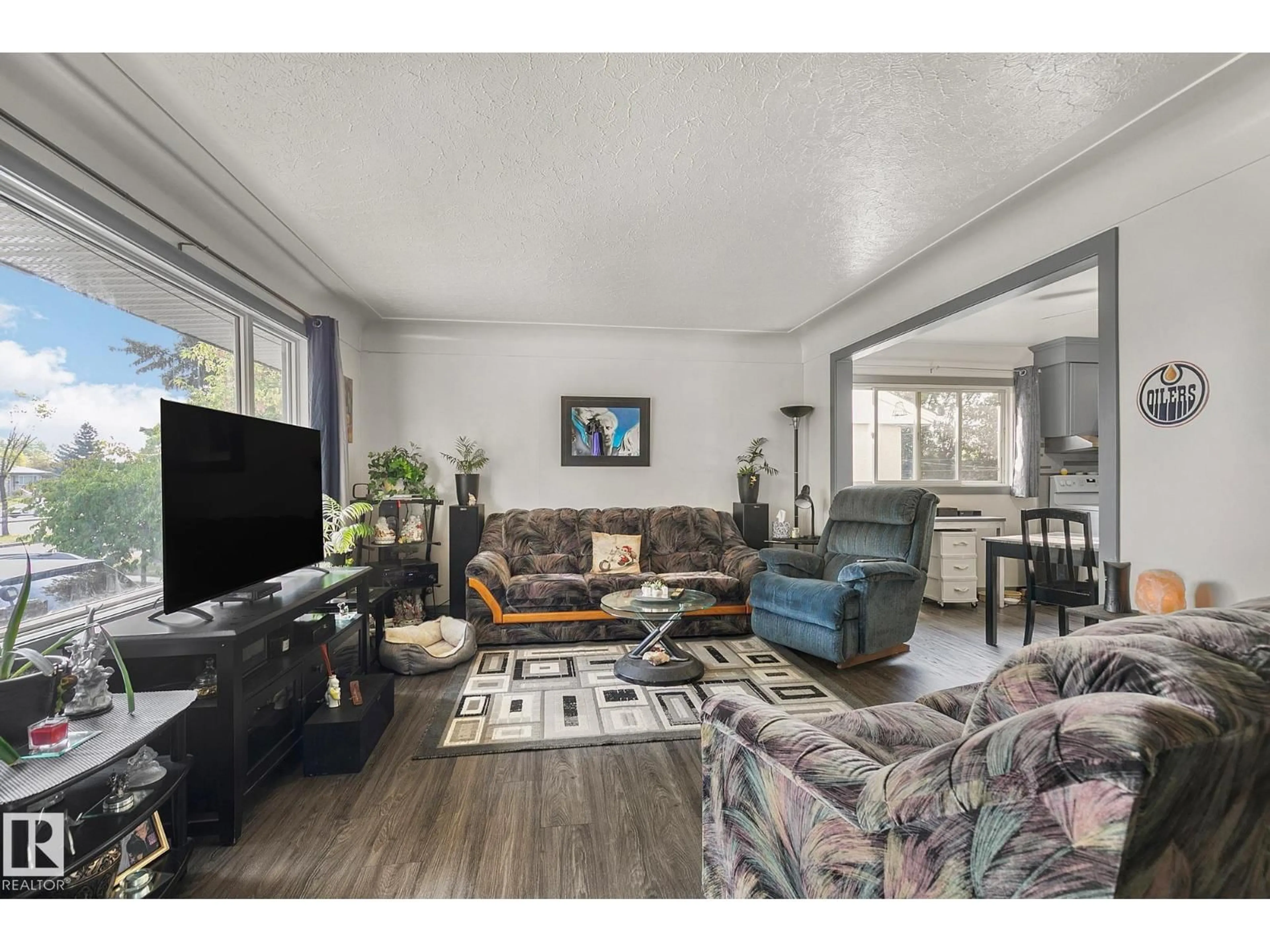 Living room with furniture, unknown for 11844 ST ALBERT TR, Edmonton Alberta T5L4G4