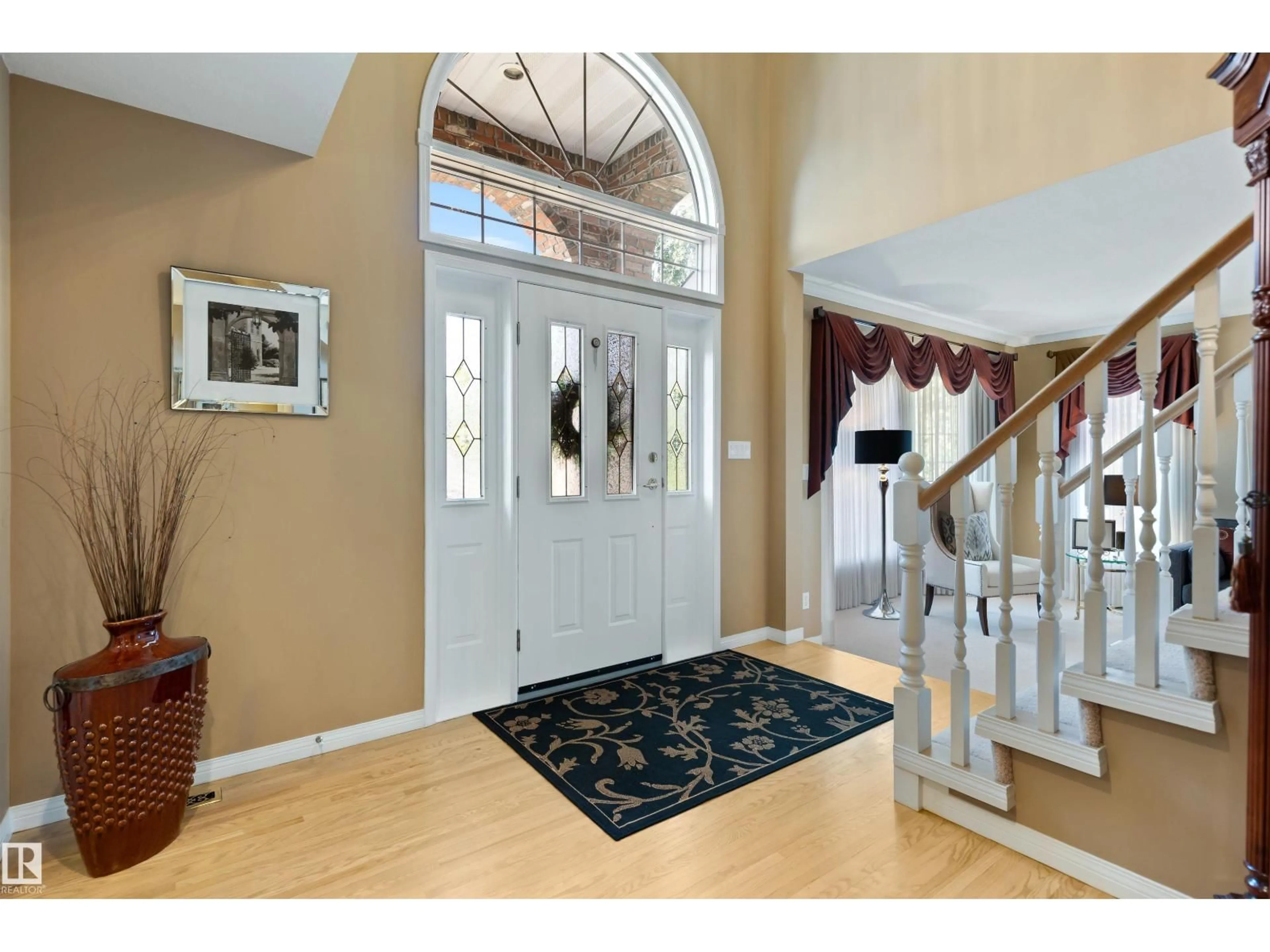 Indoor entryway for 12 25112 TWP ROAD 542A, Rural Sturgeon County Alberta T8T0B2