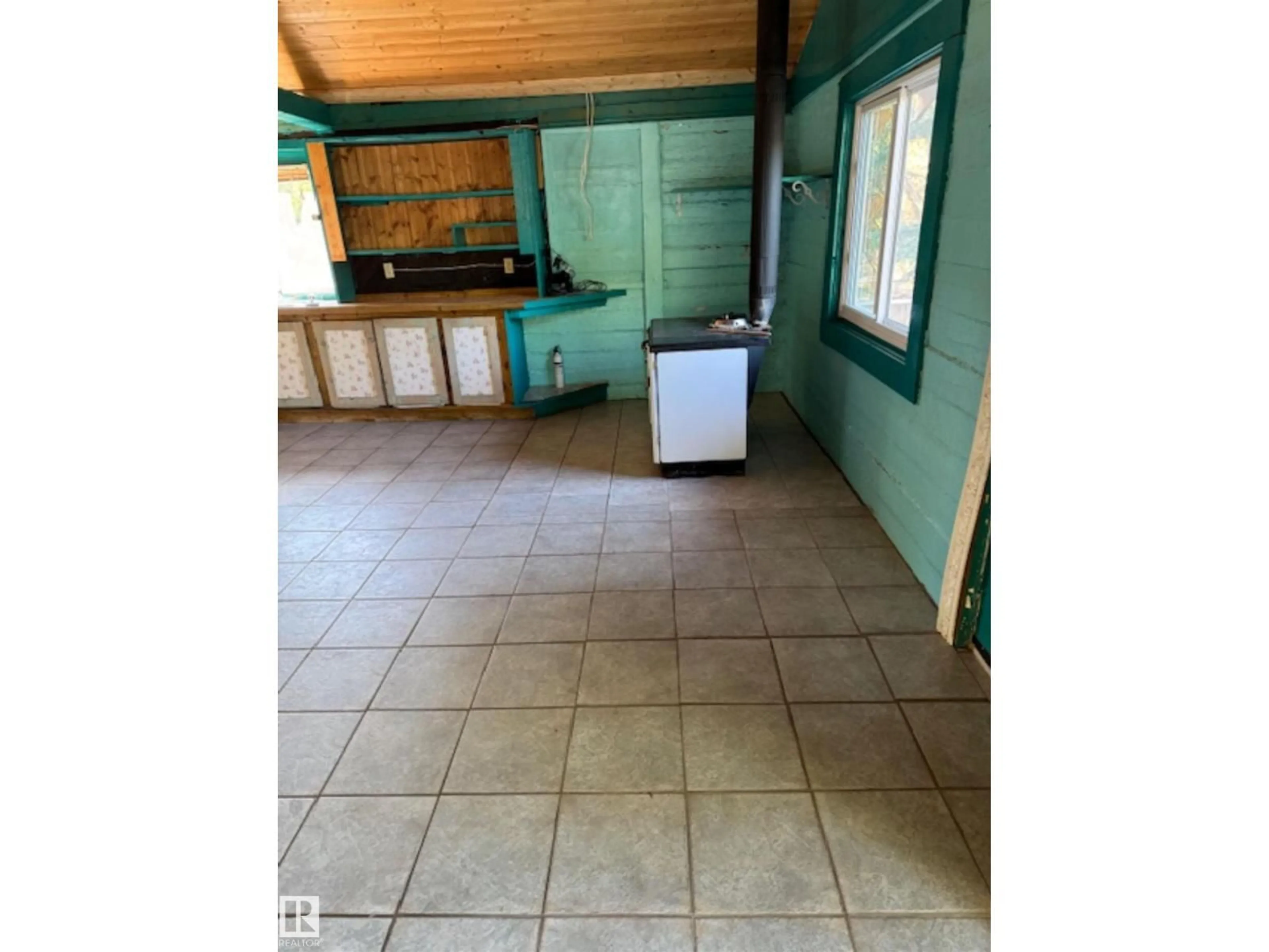 Unknown for 57303 RANGE ROAD 33, Rural Lac Ste. Anne County Alberta T0E1X0