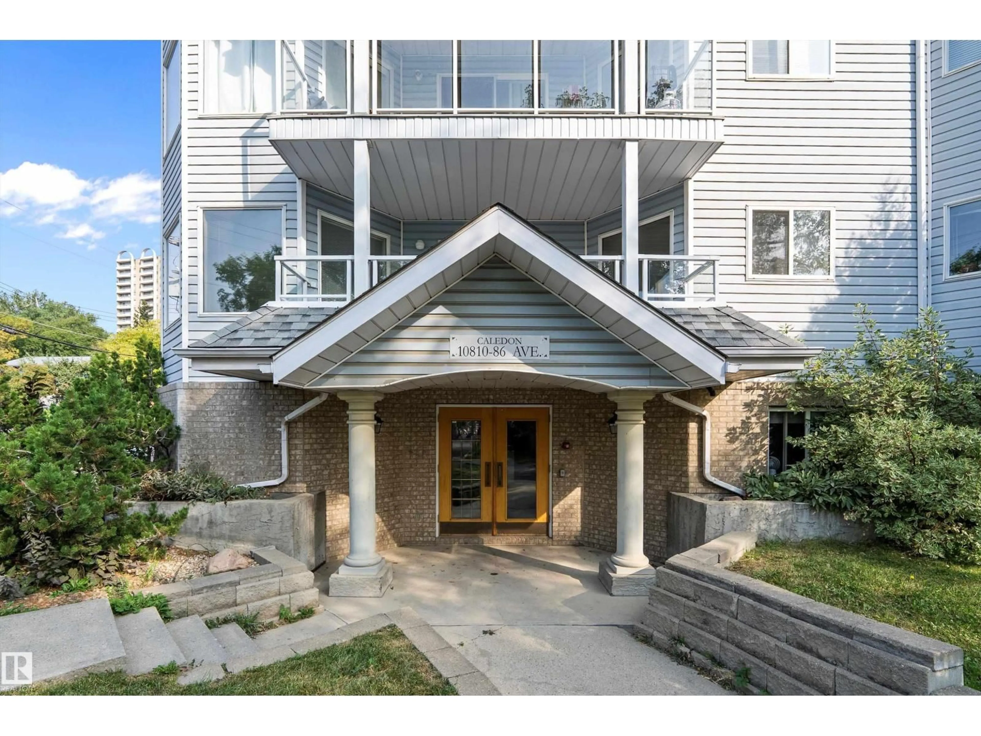 Unknown for 201 - 10810 86 AV NW, Edmonton Alberta T6E2N2