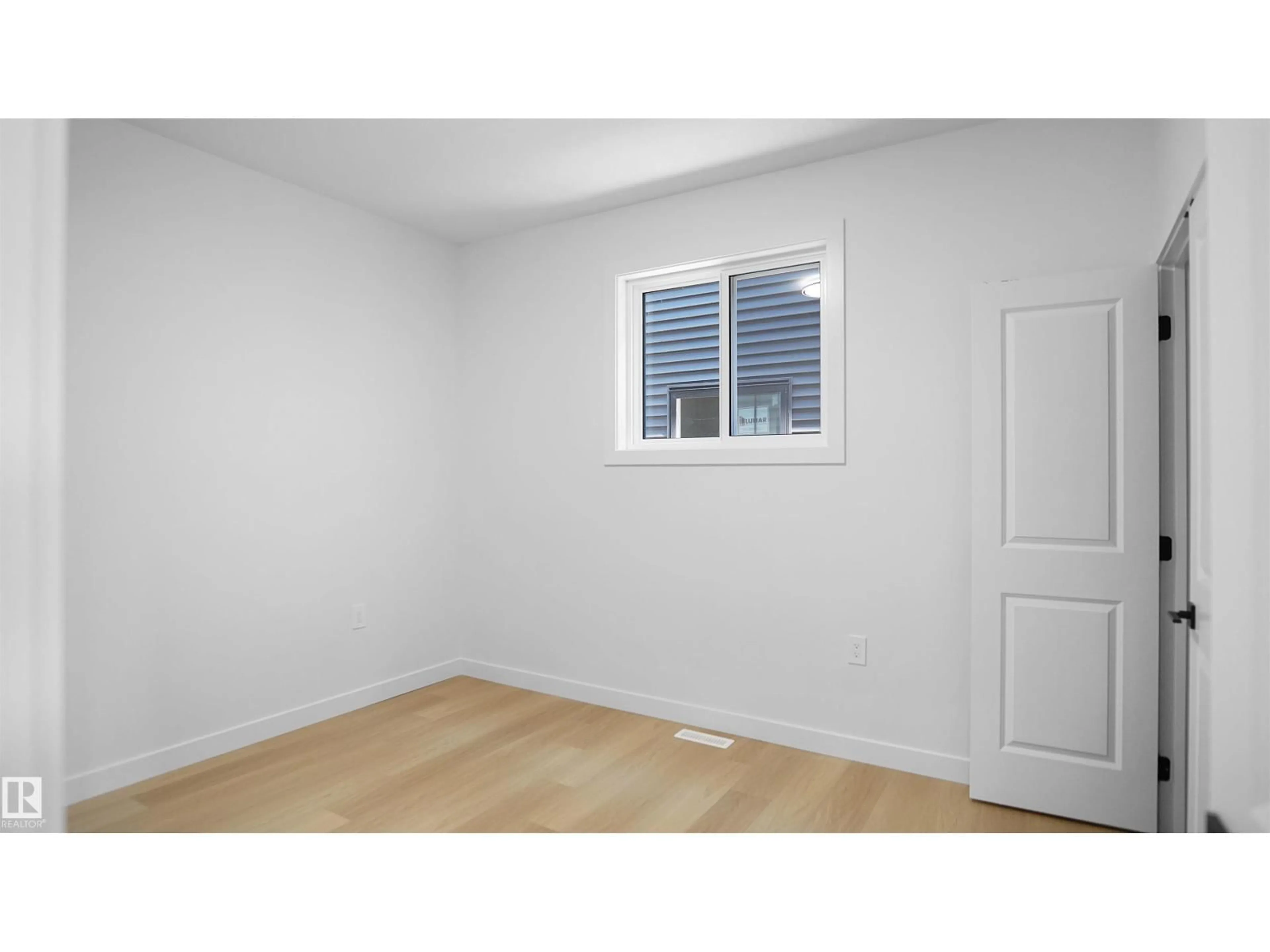 A pic of a room for 25 TRILL PT, Spruce Grove Alberta T7X4E2