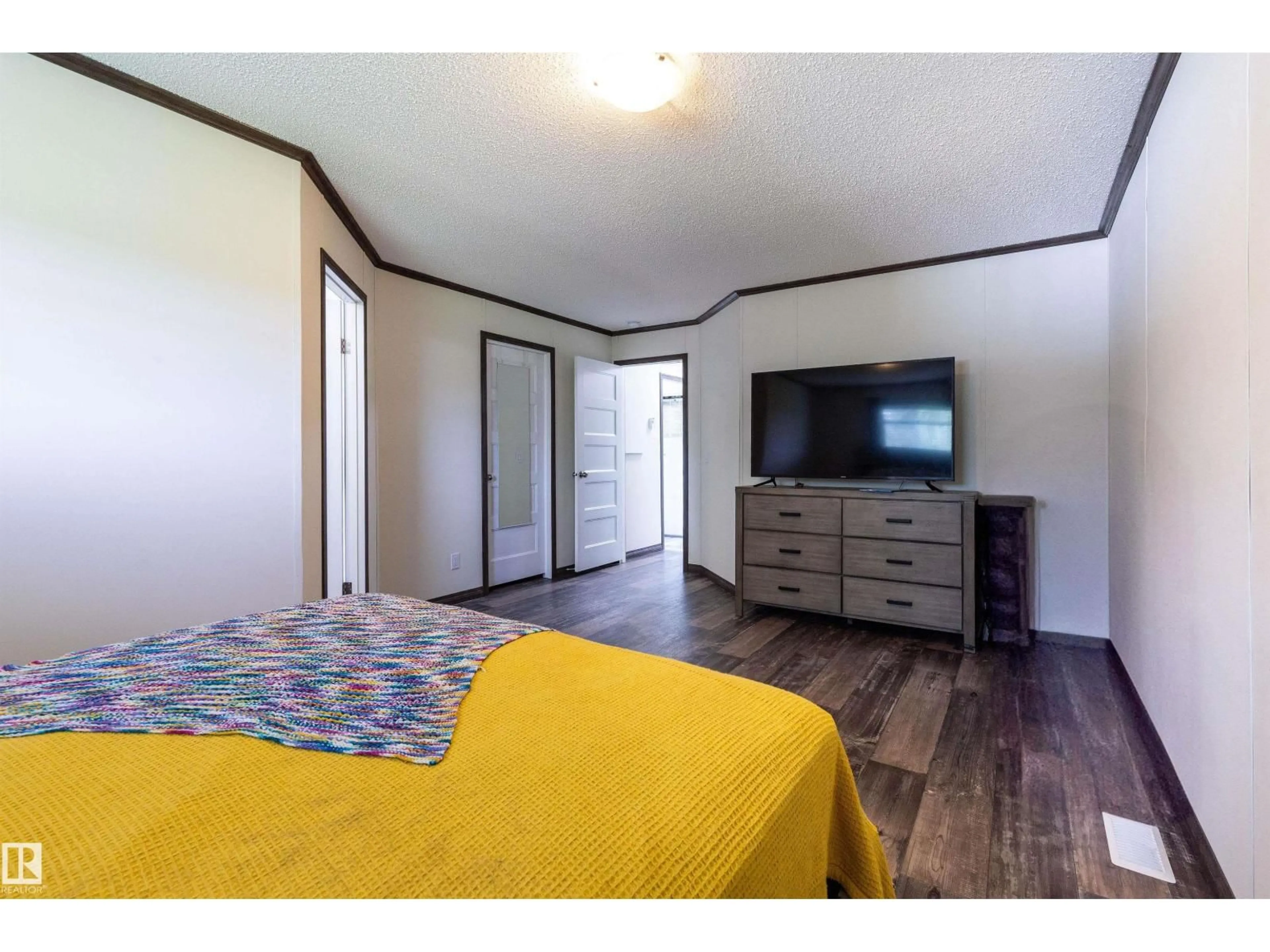 A pic of a room for 55330 RGE ROAD 63, Rural Lac Ste. Anne County Alberta T0E2A0