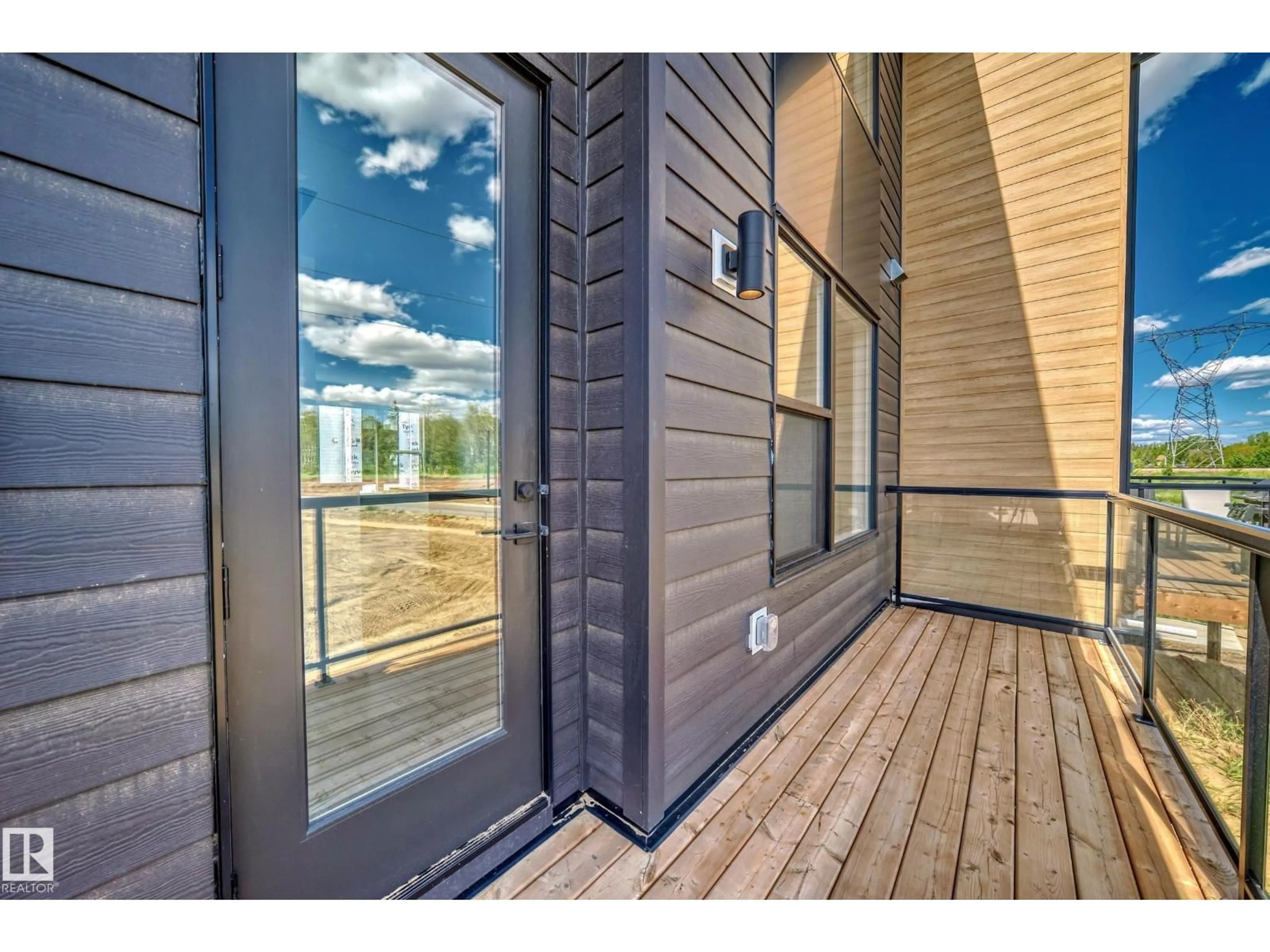 Indoor entryway for 5 - 11 RONDEAU DR, St. Albert Alberta T8N7X8