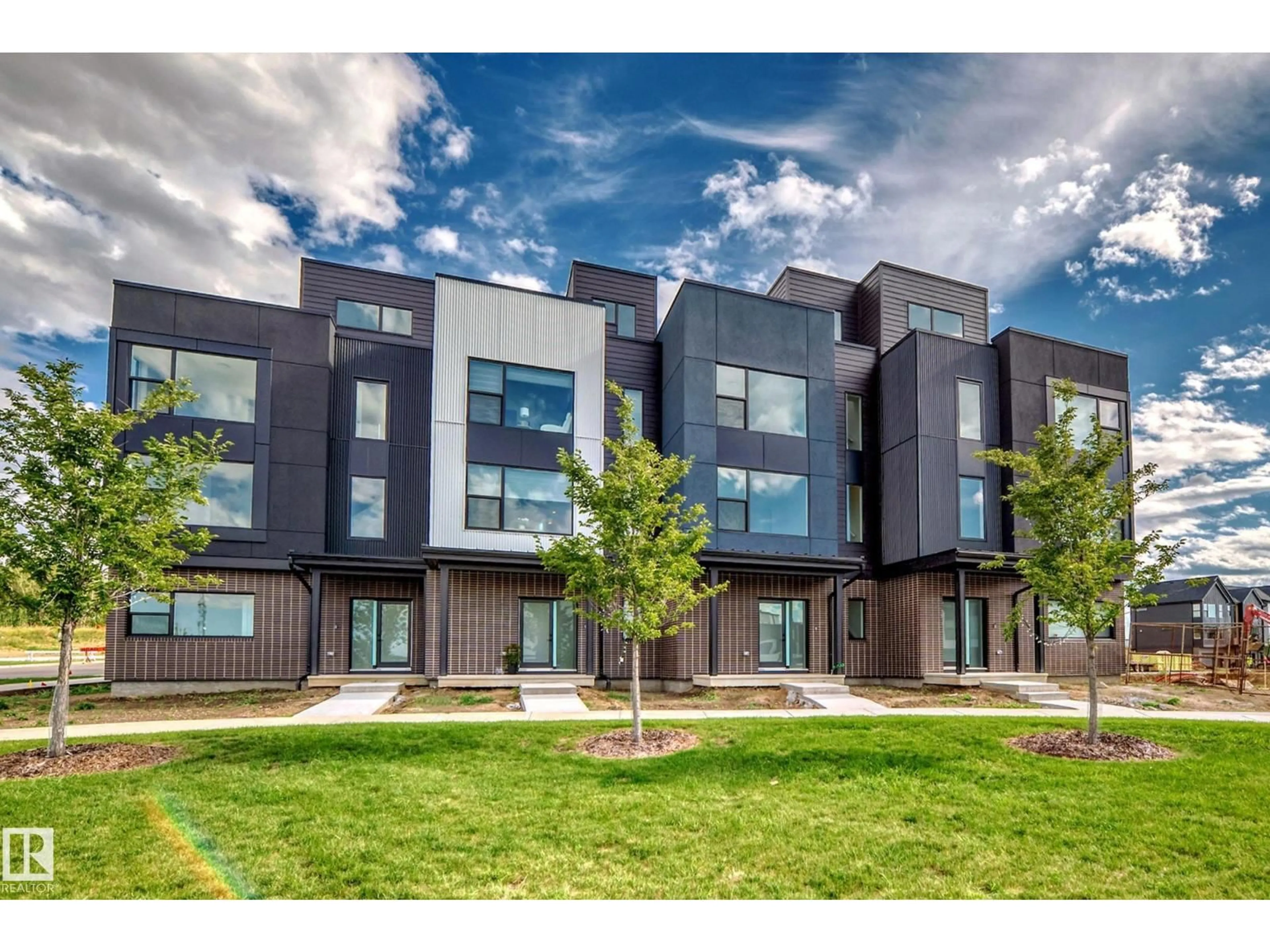Unknown for 5 - 66 RONDEAU DR, St. Albert Alberta T8N7X8