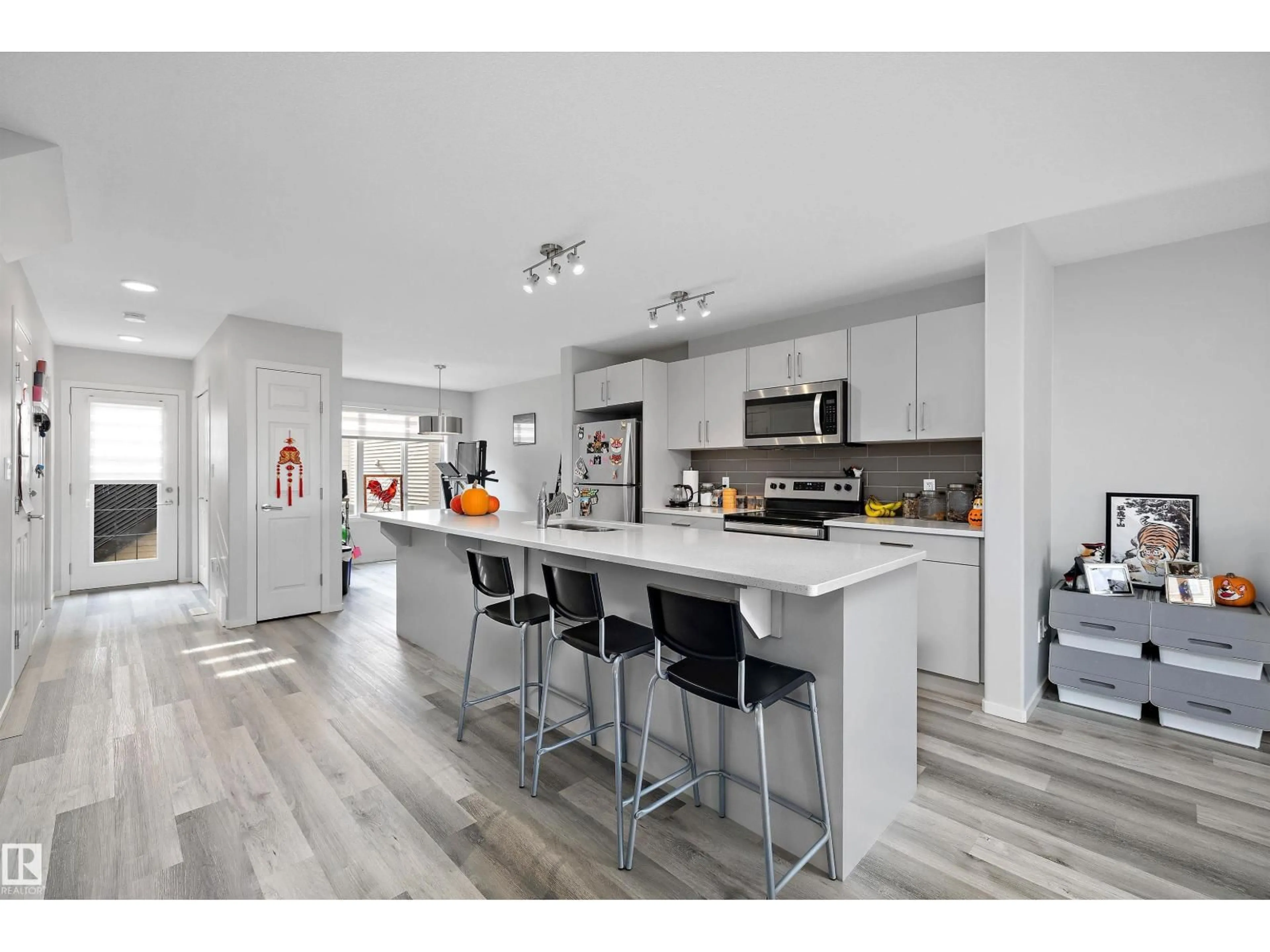 Open concept kitchen, unknown for 6209 66 ST, Beaumont Alberta T4X2E3