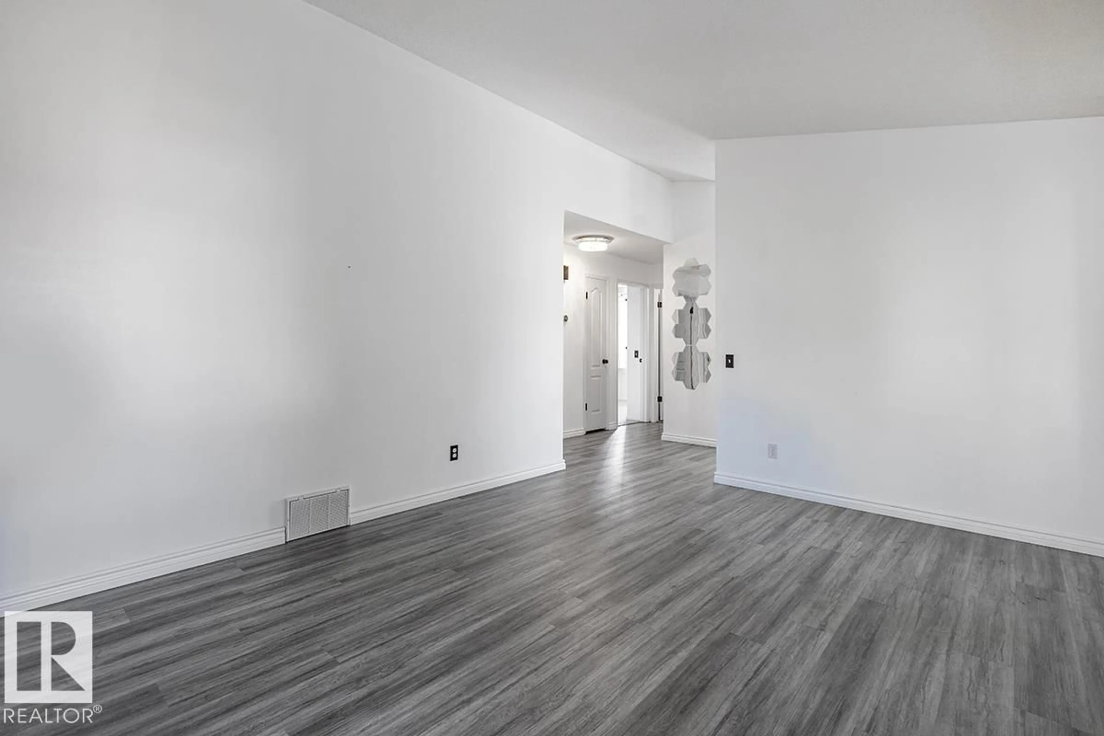 A pic of a room for 13140 35 ST, Edmonton Alberta T5A5C7
