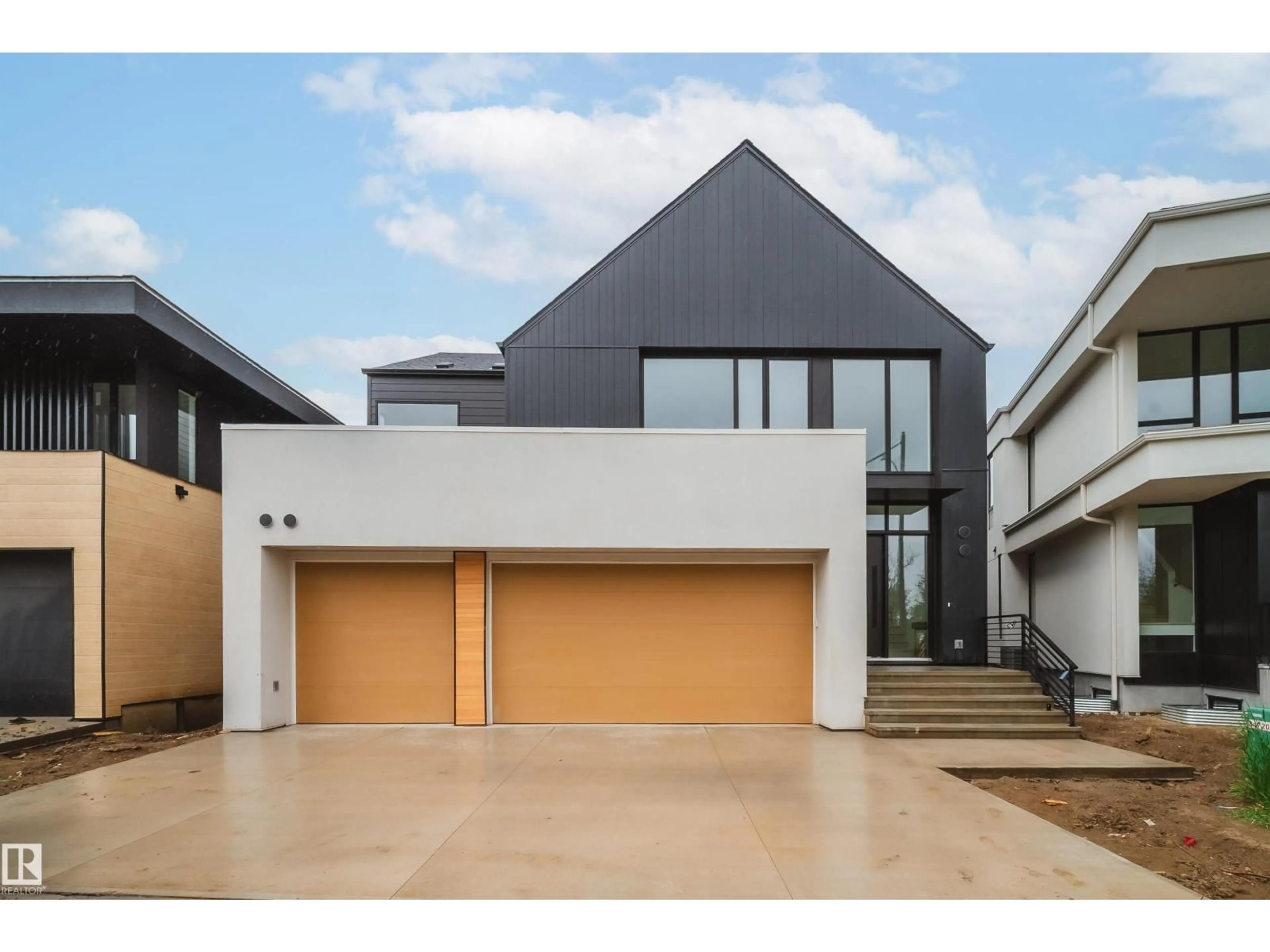 Unknown for 6090 CRAWFORD DR, Edmonton Alberta T6W1A6