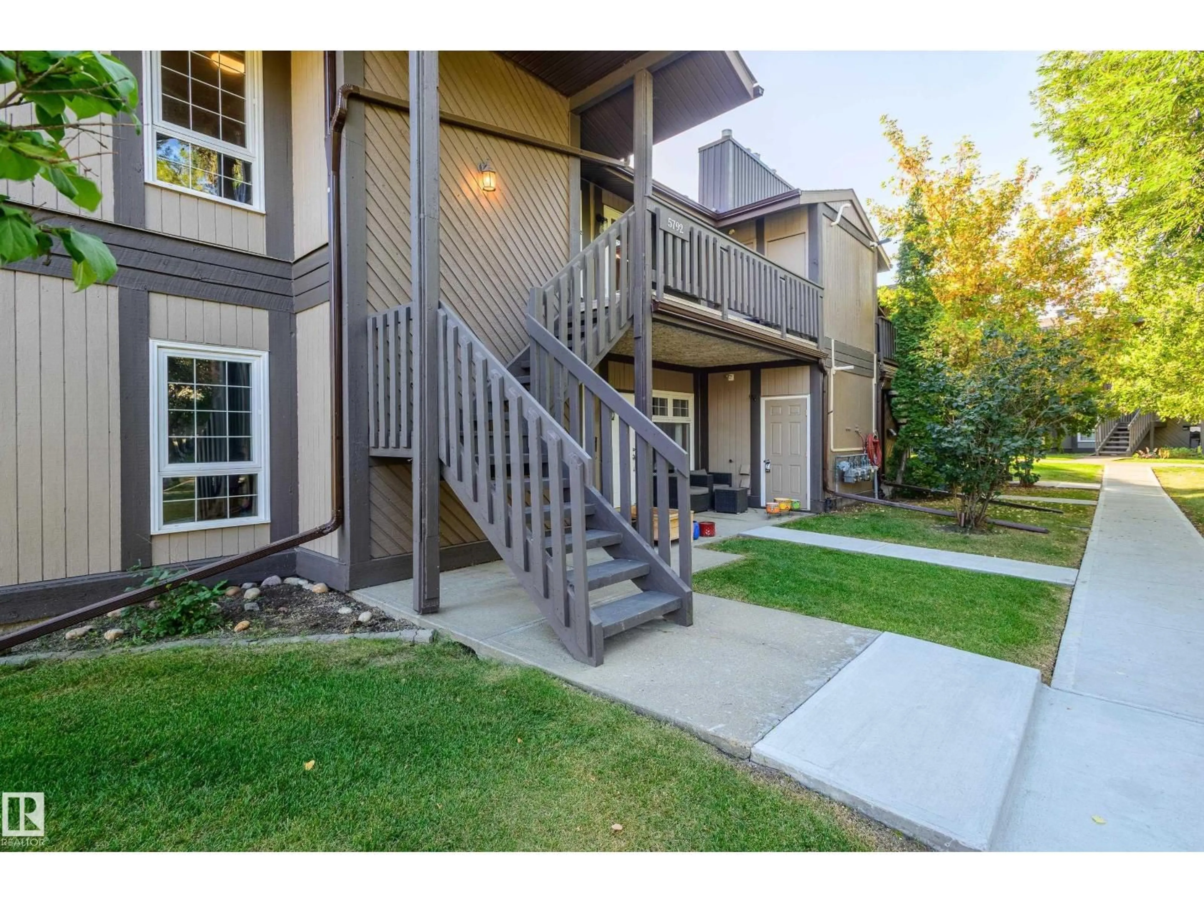 Unknown for NW - 5792 172 ST, Edmonton Alberta T6M1B4