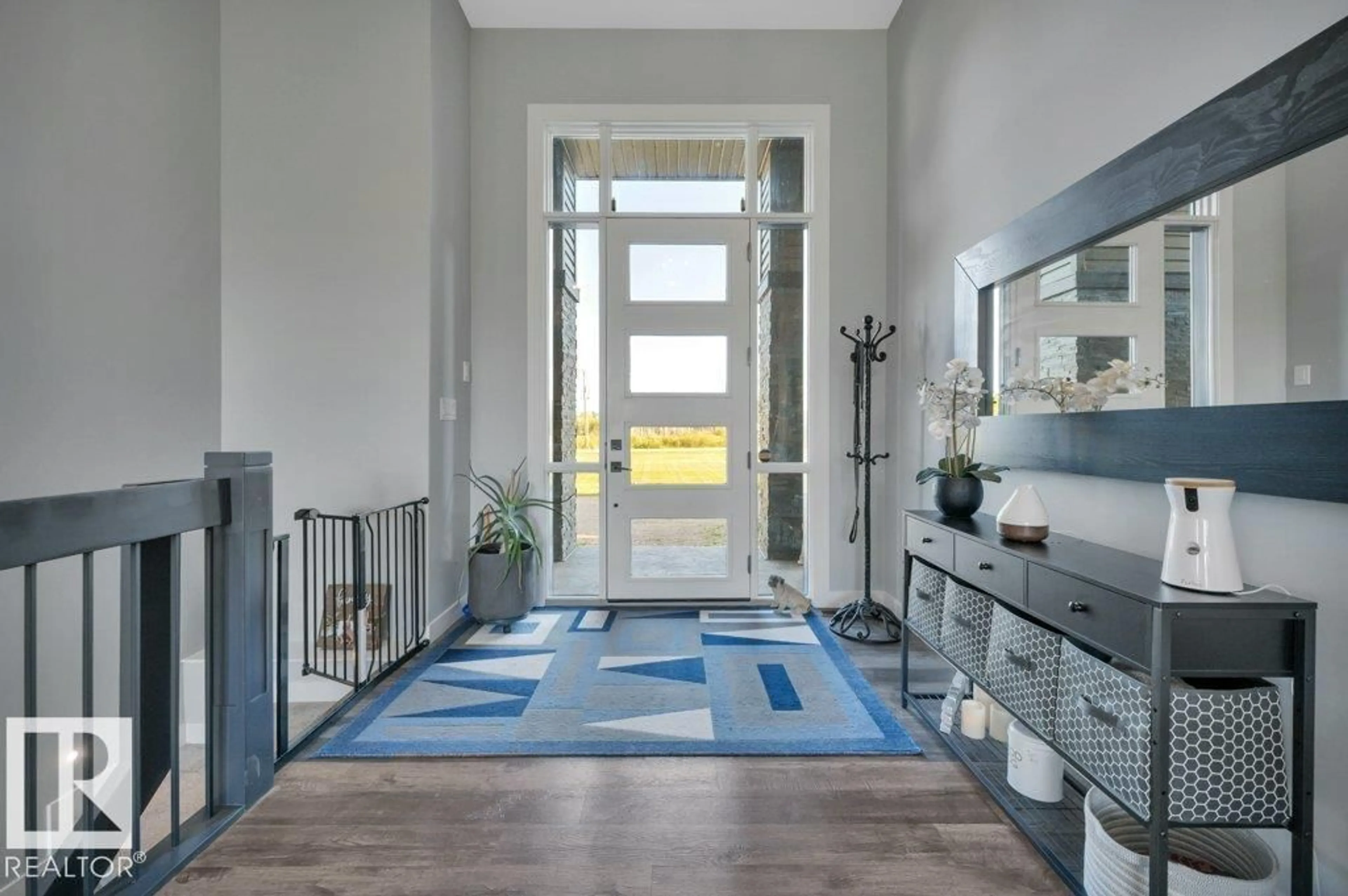 Indoor entryway for 50072 - 117 RANGE RD 205, Rural Camrose County Alberta T0B2M1