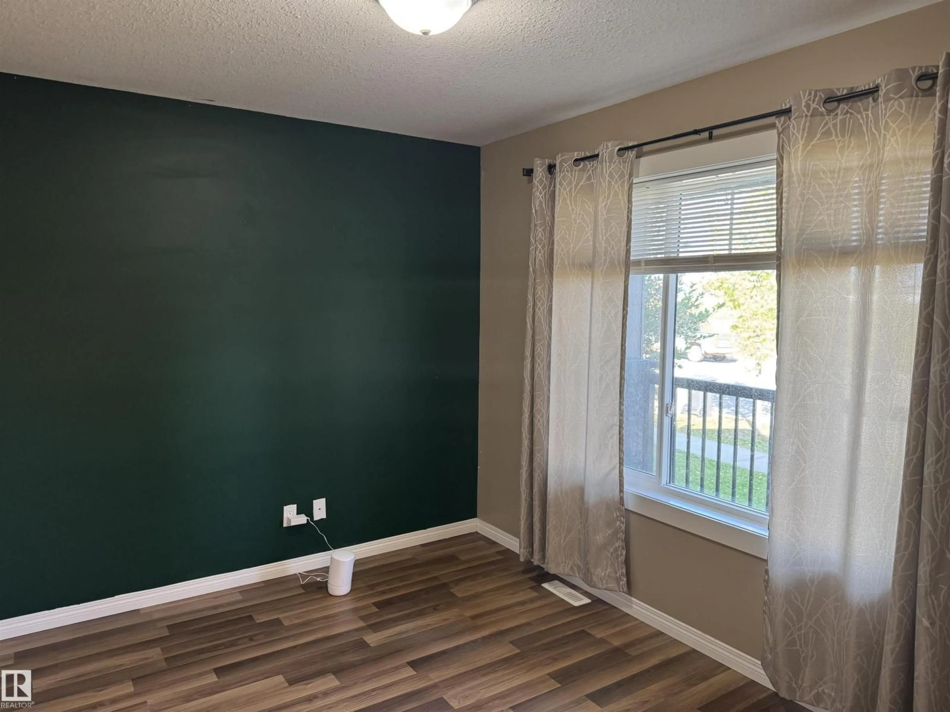 A pic of a room for 4107 43 AV, Drayton Valley Alberta T7A0B4