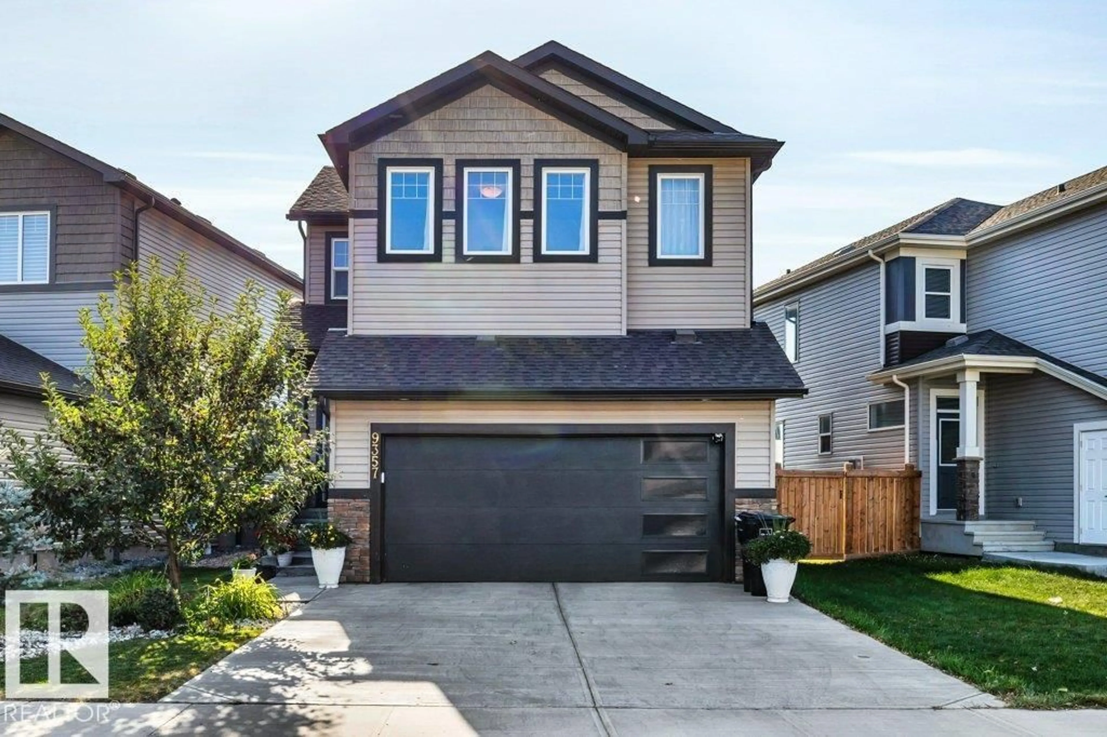 Unknown for SW - 9357 COOPER BEND BN, Edmonton Alberta T6W4A4