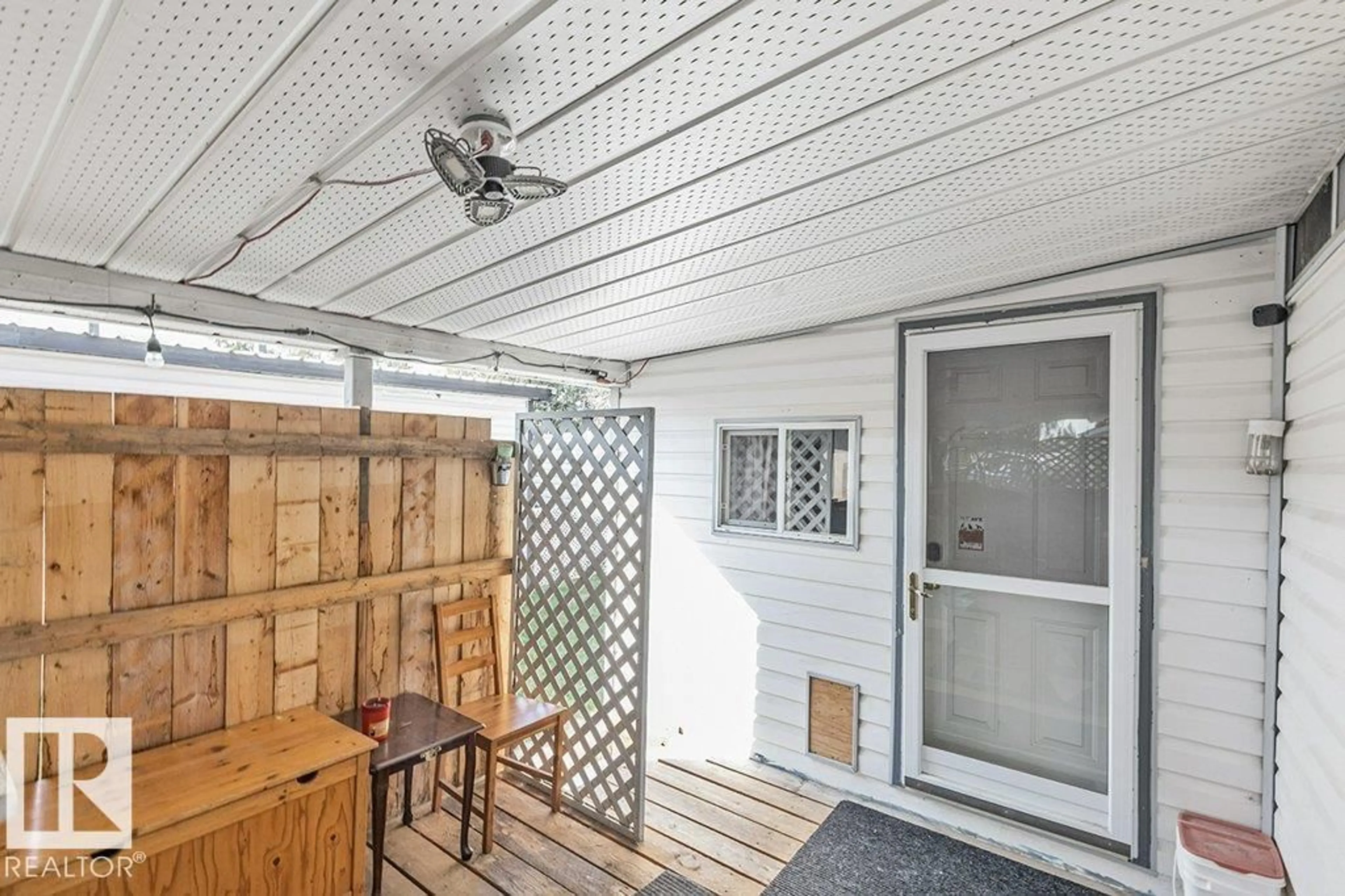 Patio, street for NW - 862 WEST COAST BA, Edmonton Alberta T5S1T6