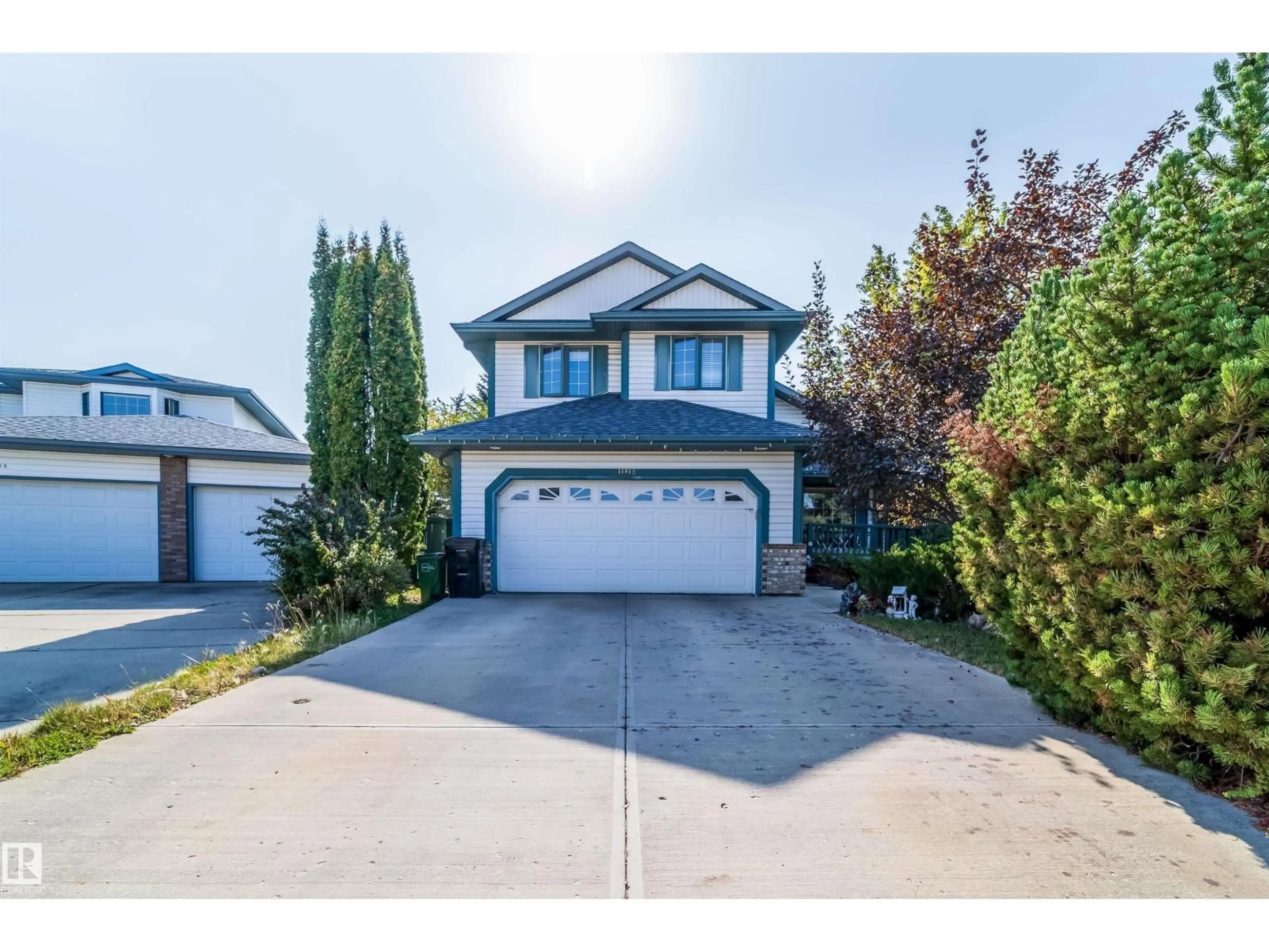 A pic from outside/outdoor area/front of a property/back of a property/a pic from drone, street for 11415 9 AV, Edmonton Alberta T6J6Z5
