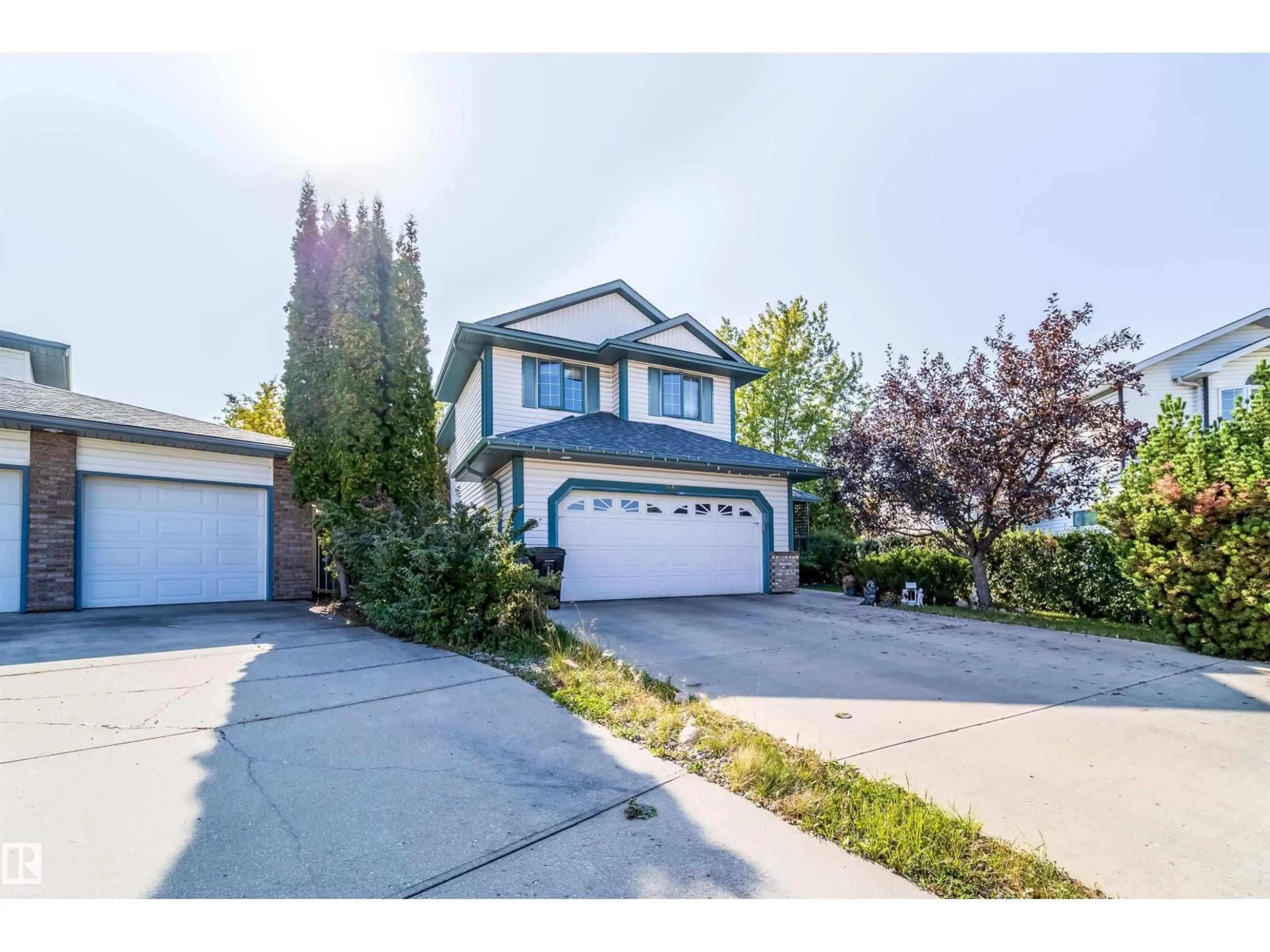 Unknown for 11415 9 AV, Edmonton Alberta T6J6Z5