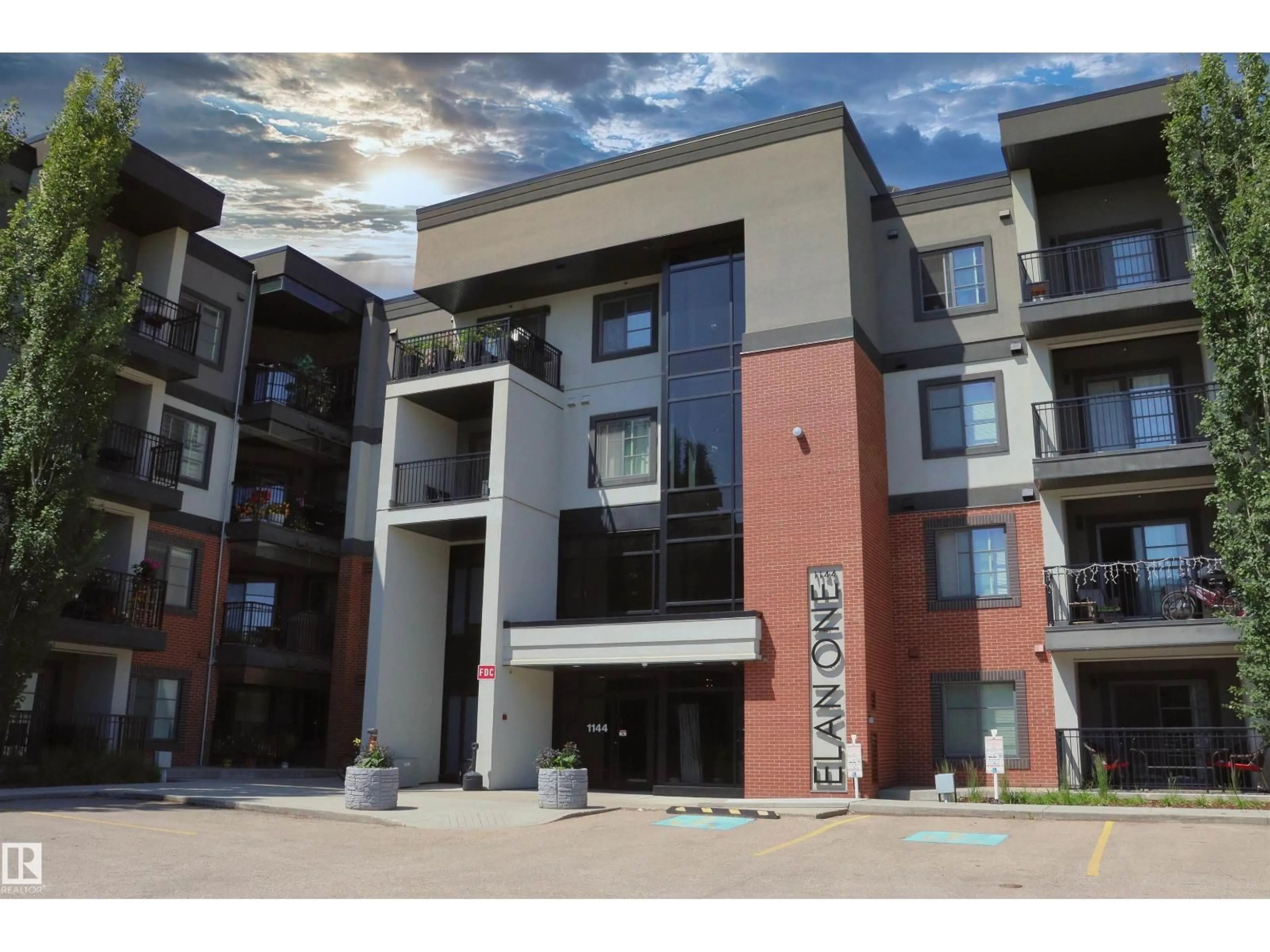 Unknown for #110 - 1144 ADAMSON DR, Edmonton Alberta T6W2X7