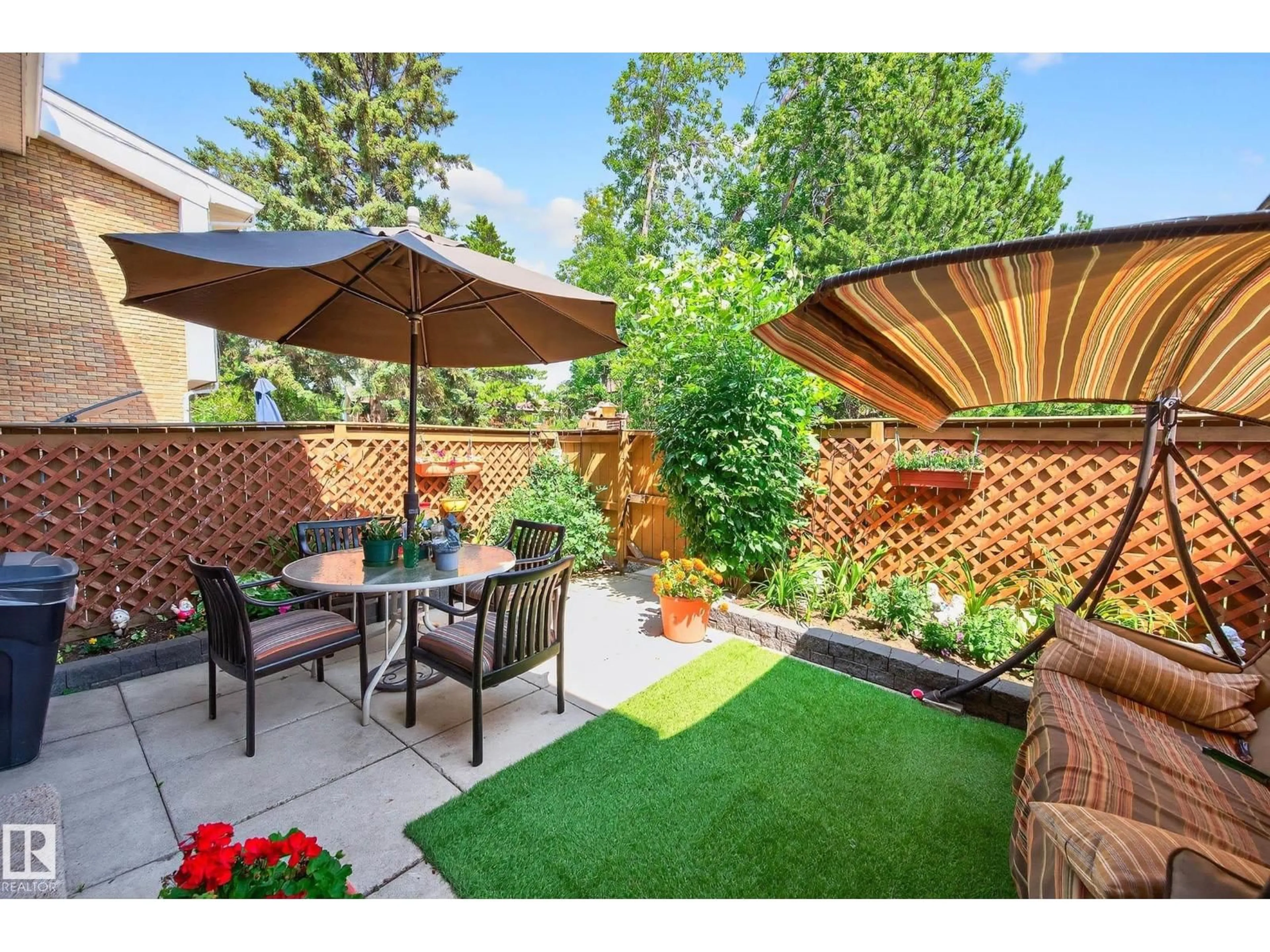 Patio, street for 148 GREAT OA, Sherwood Park Alberta T8A0V8