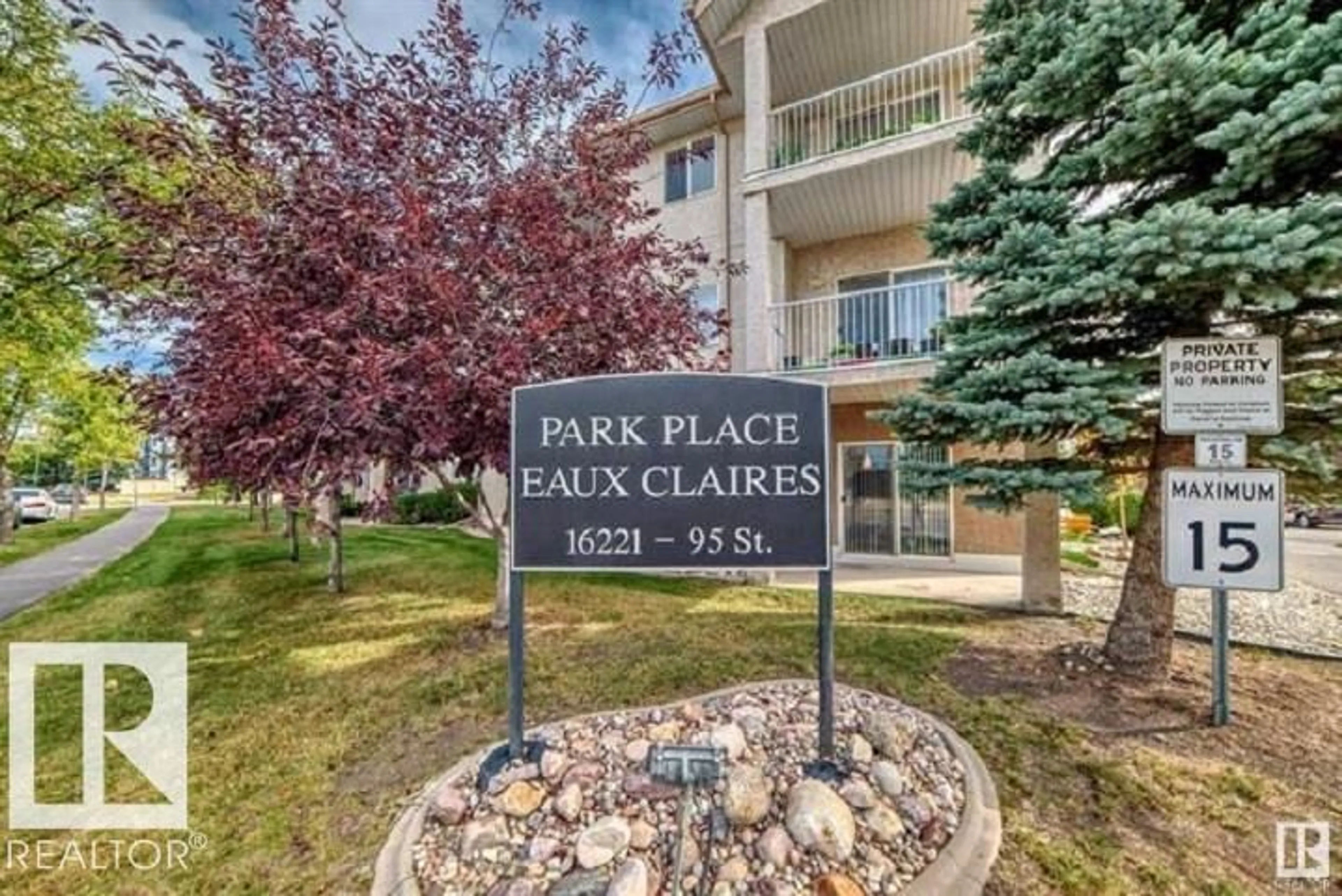 Unknown for 301 - 9525 162 AV, Edmonton Alberta T5Z3V2