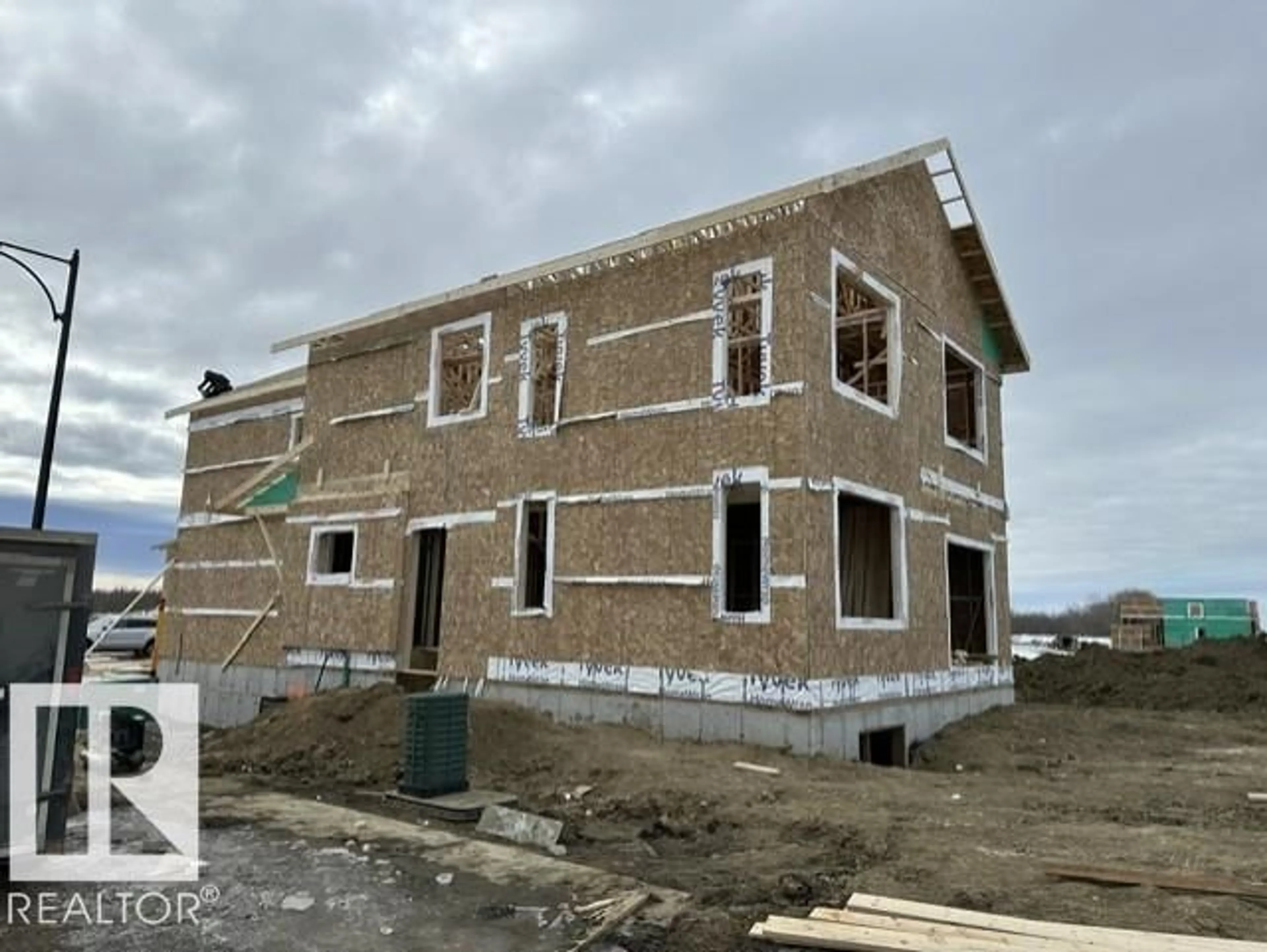 Unknown for 13016 186 AV, Edmonton Alberta T6V0N3