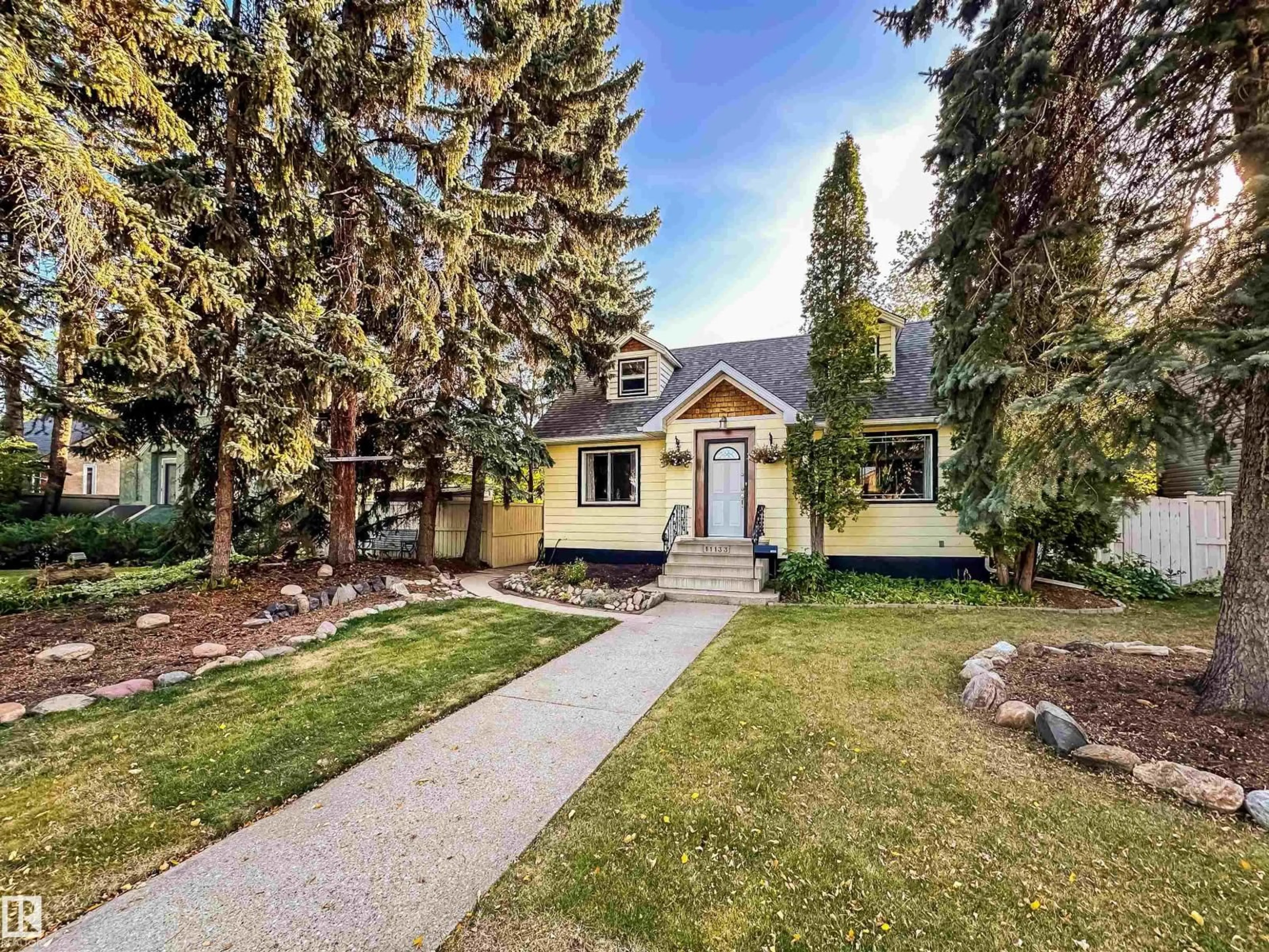 Unknown for NW - 11133 57 ST, Edmonton Alberta T5W3T7