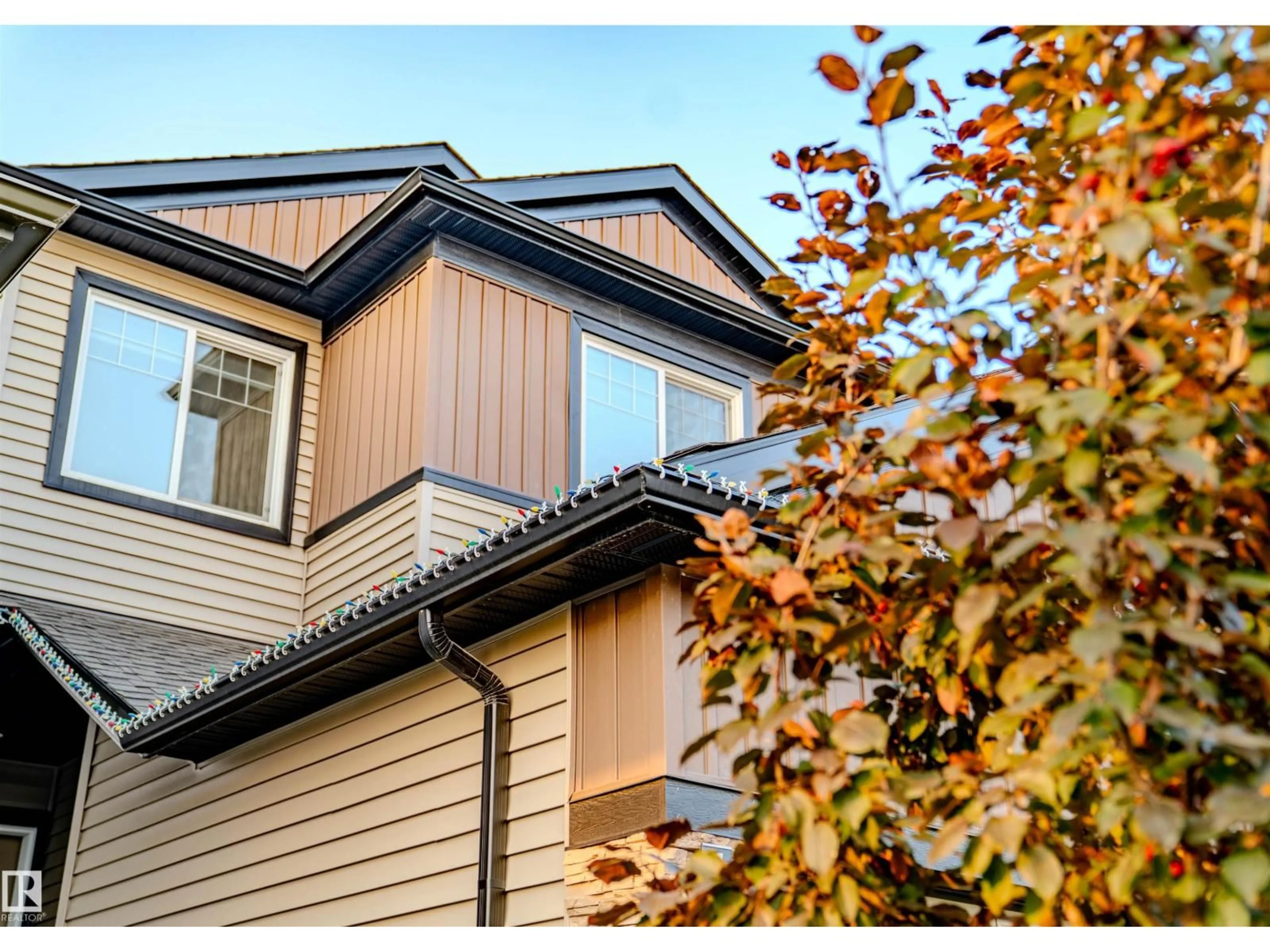 Home with vinyl exterior material, street for 7627 CREIGHTON PLACE, Edmonton Alberta T6W3Z5
