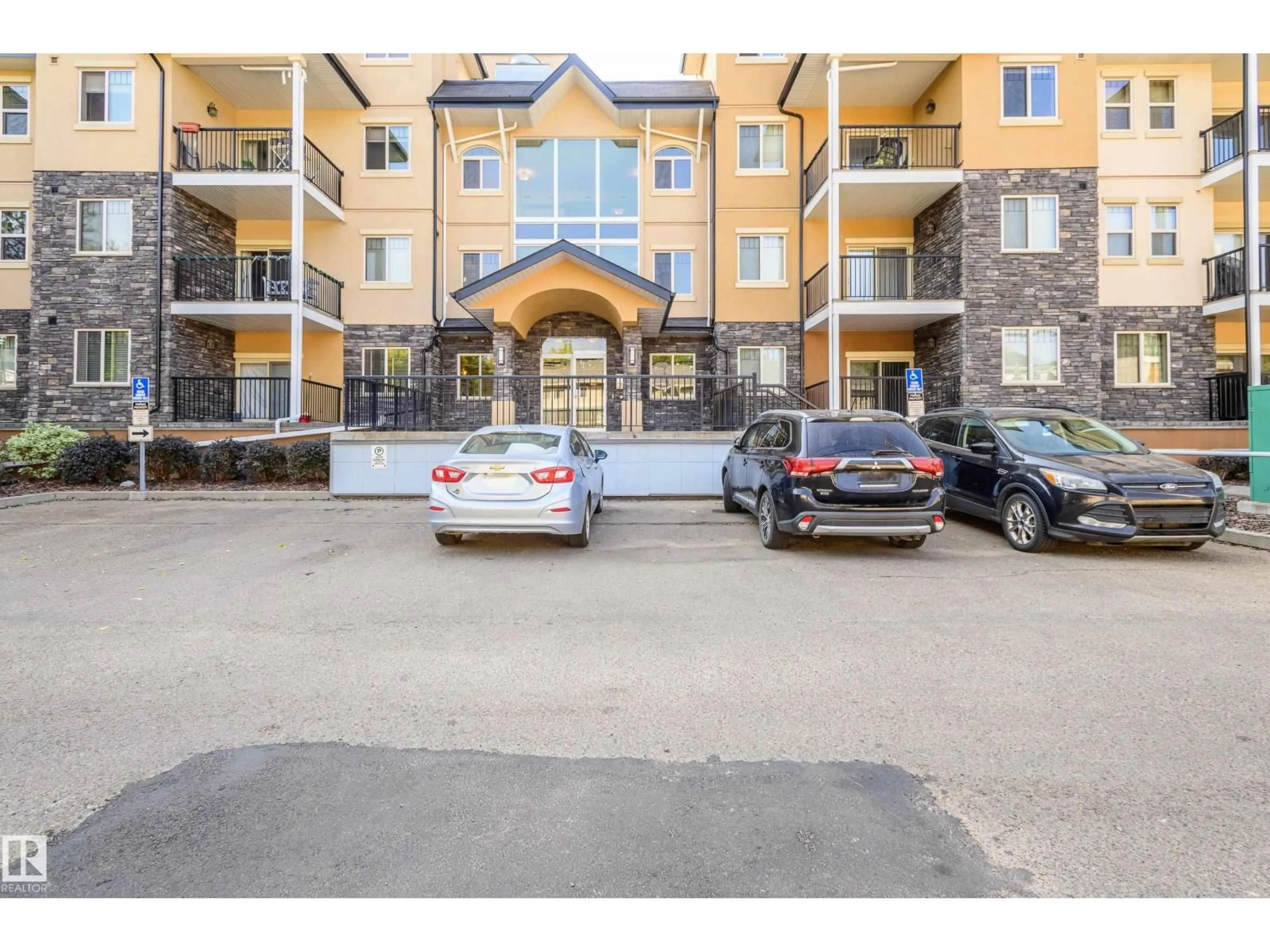 Unknown for #212 - 8730 82 AV, Edmonton Alberta T6C0Z1