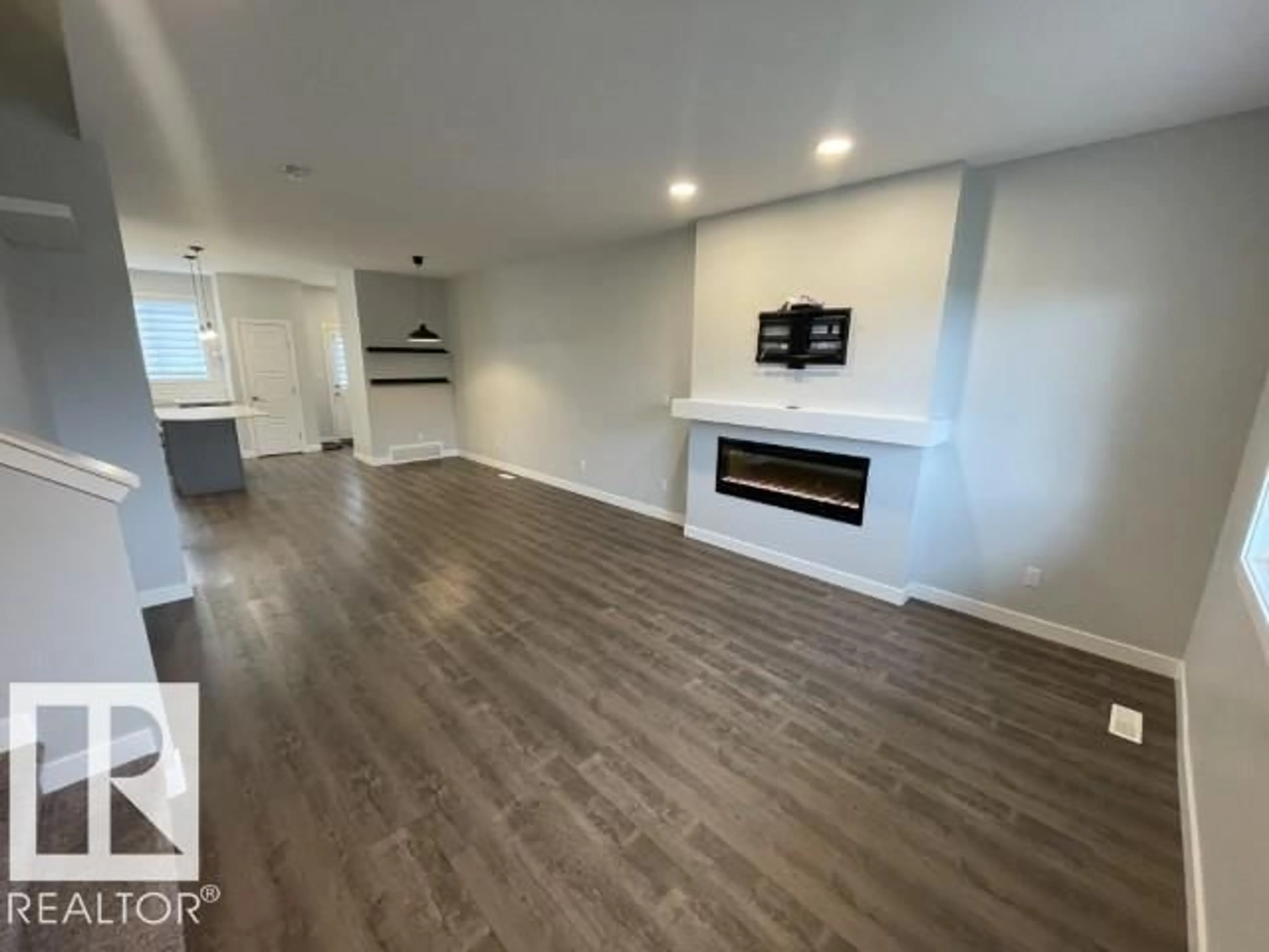 A pic of a room for SW SW - 523 PATERSON WY, Edmonton Alberta T6W4E2