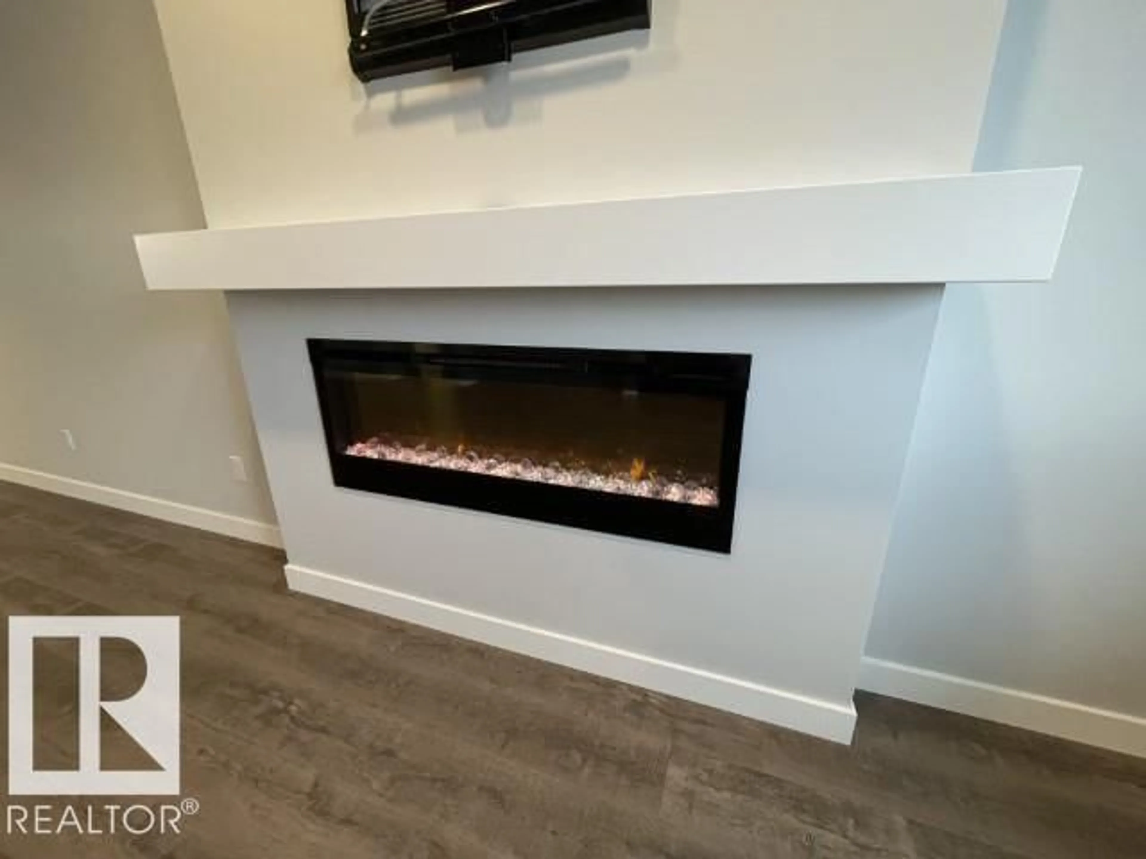 A pic of a room for SW SW - 523 PATERSON WY, Edmonton Alberta T6W4E2
