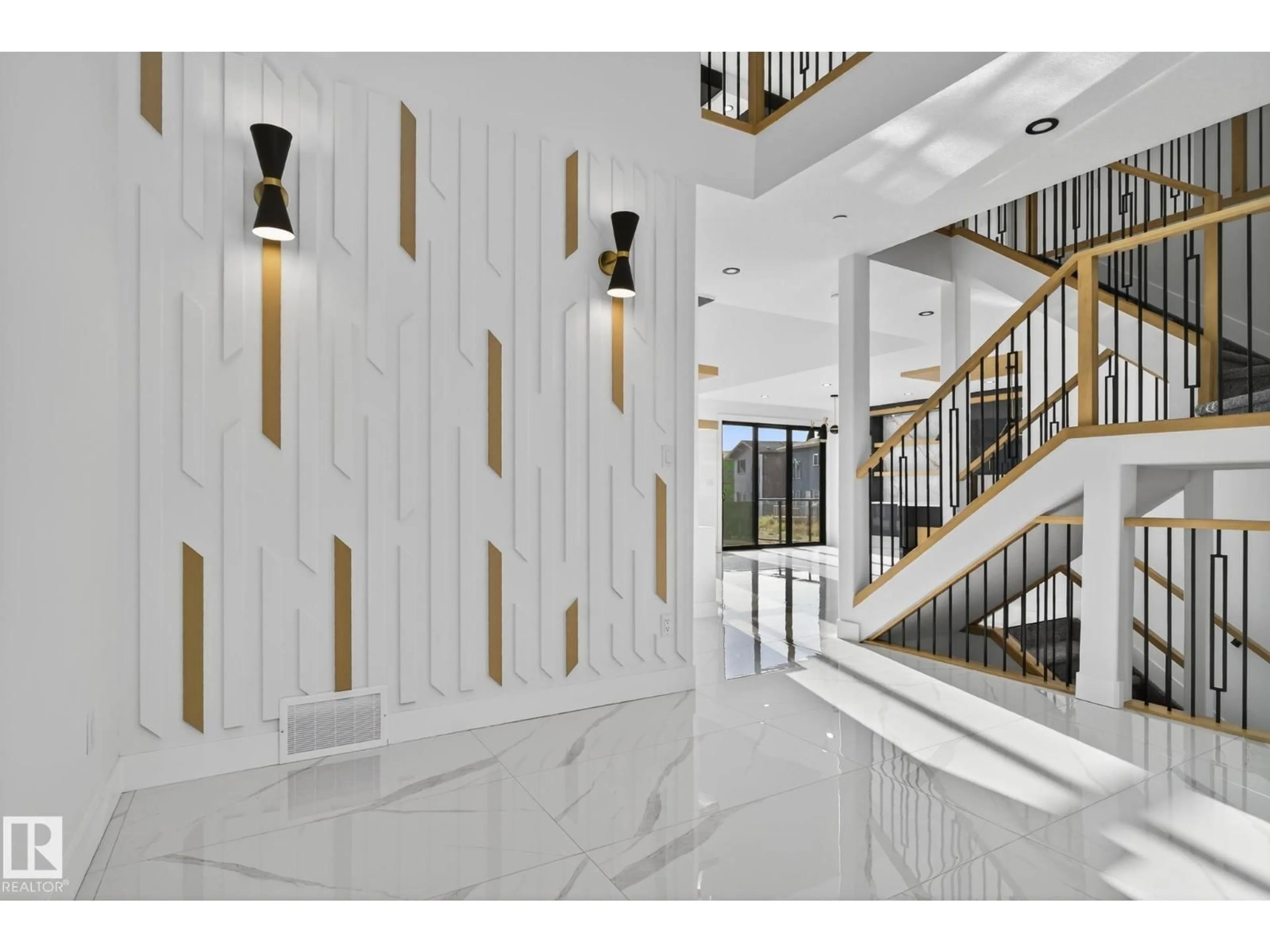 Indoor foyer for 6020 19 ST, Rural Leduc County Alberta T4X3C4