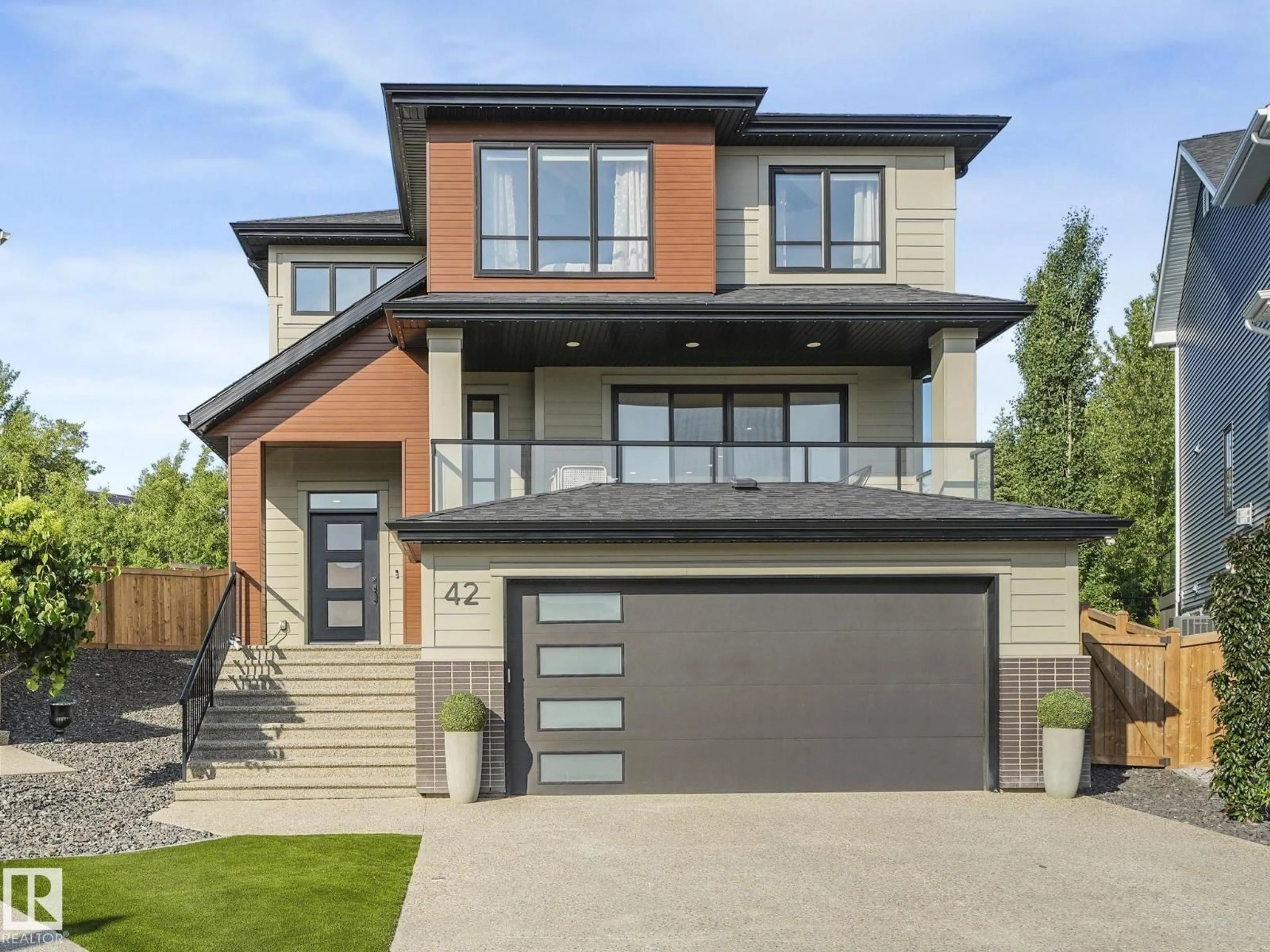 Home with brick exterior material, street for 42 LADEROUTE PL, St. Albert Alberta T8N7R2