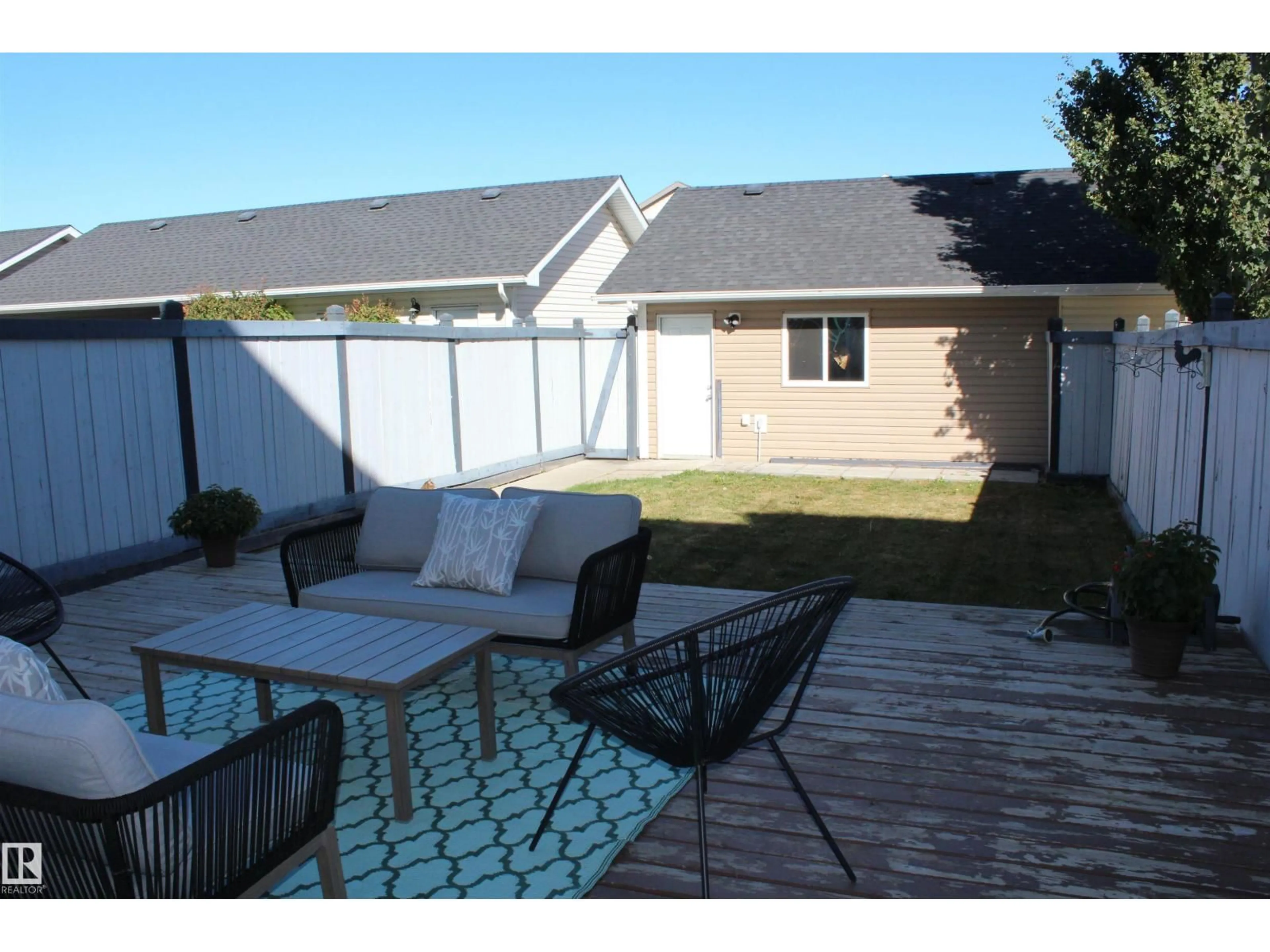 Patio, water/lake/river/ocean view for 9824 105 AV, Morinville Alberta T8R0C1