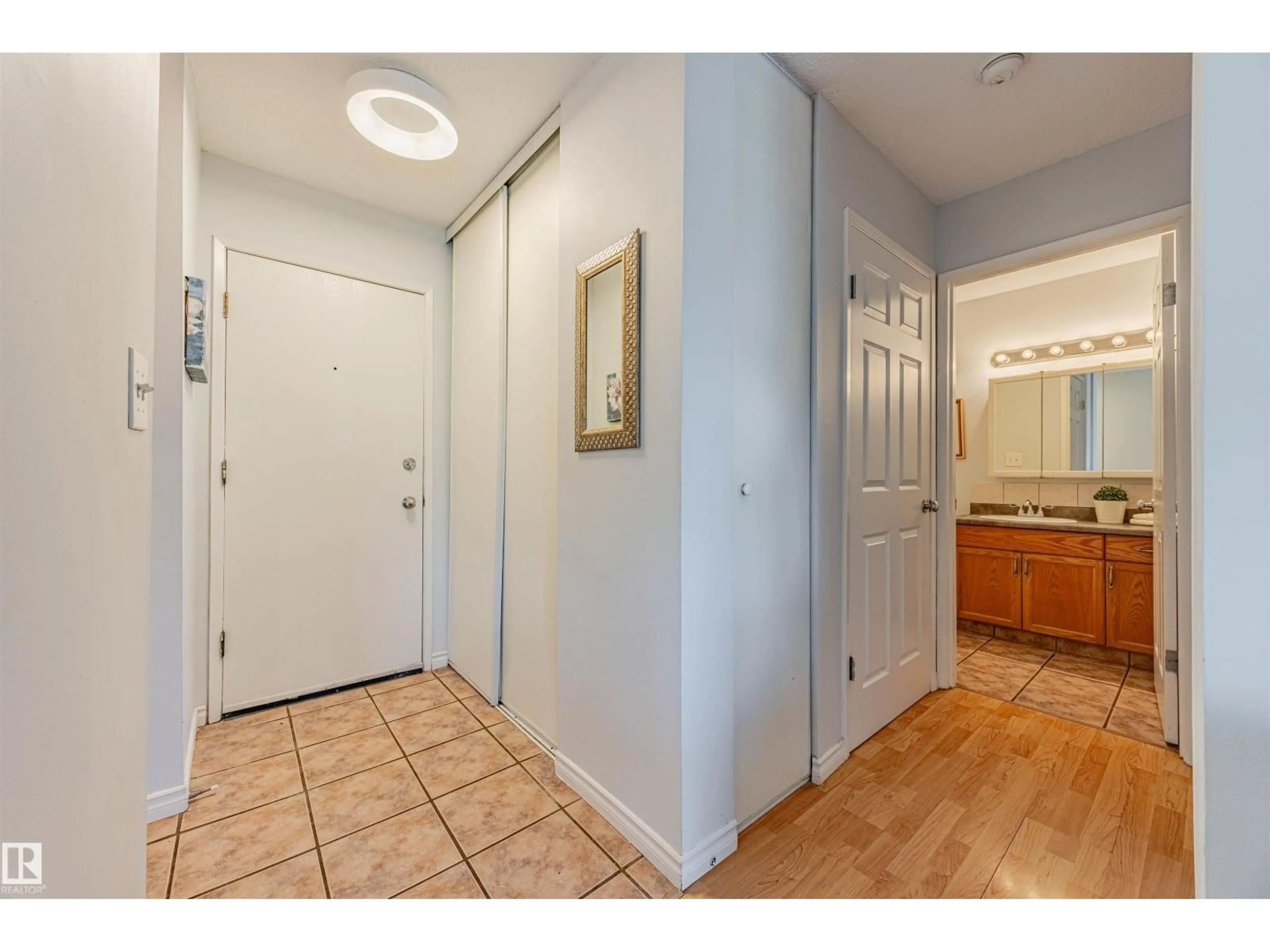 Indoor entryway for #306 - 2545 116 ST, Edmonton Alberta T6J3Z7