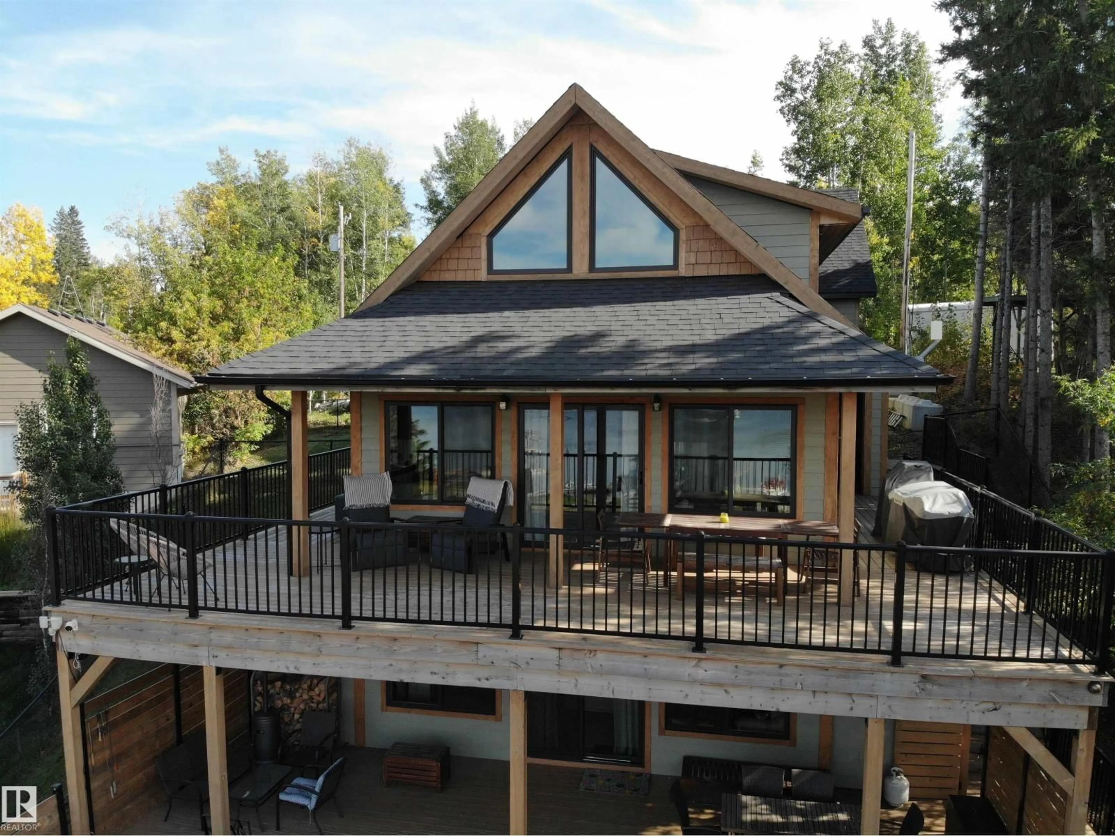 Home with vinyl exterior material, mountain view for #23 - 2332 TWP 521, Rural Parkland County Alberta T7Y2L7