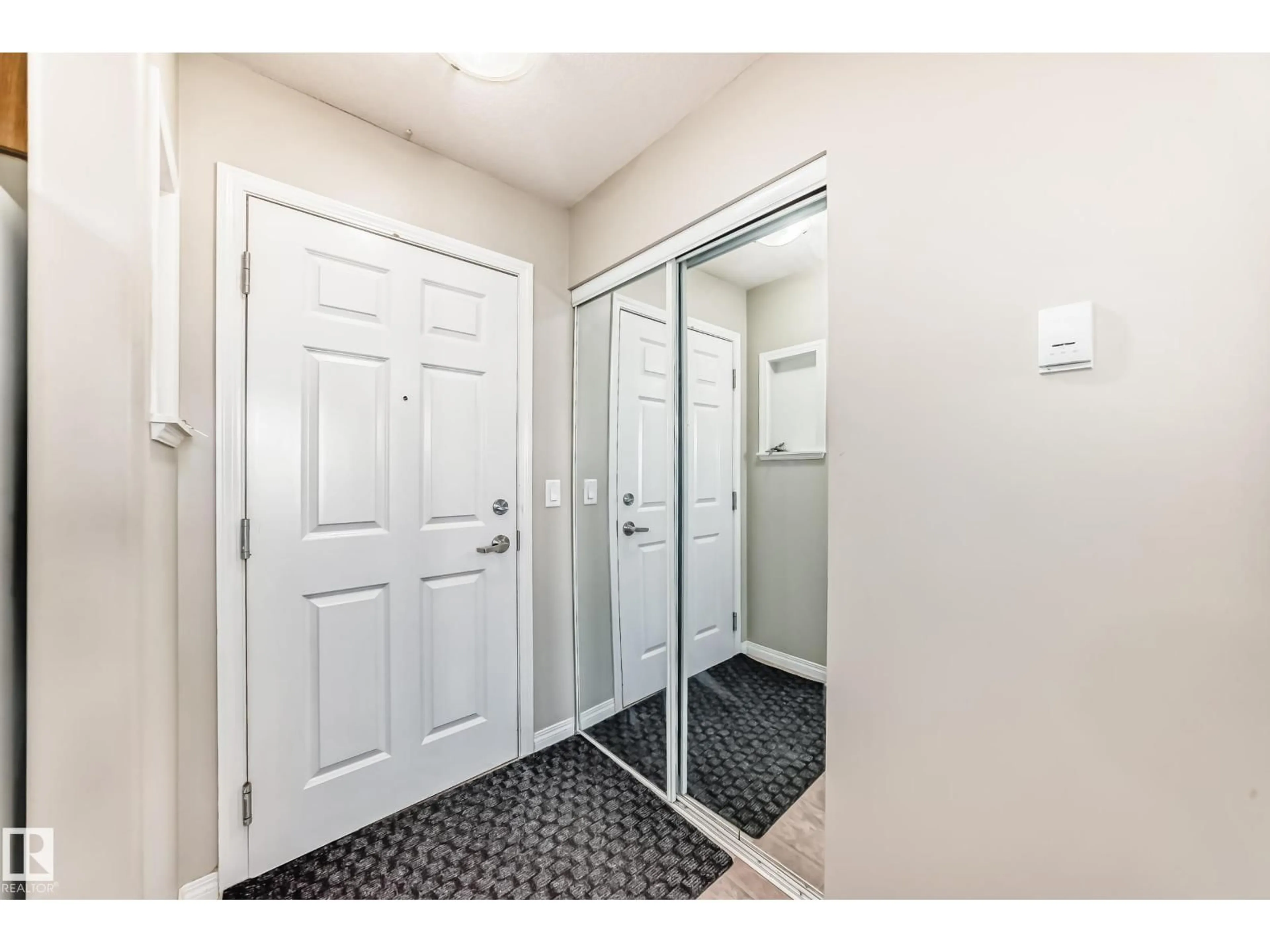Indoor entryway for #407 - 9945 167 ST, Edmonton Alberta T5P0K5