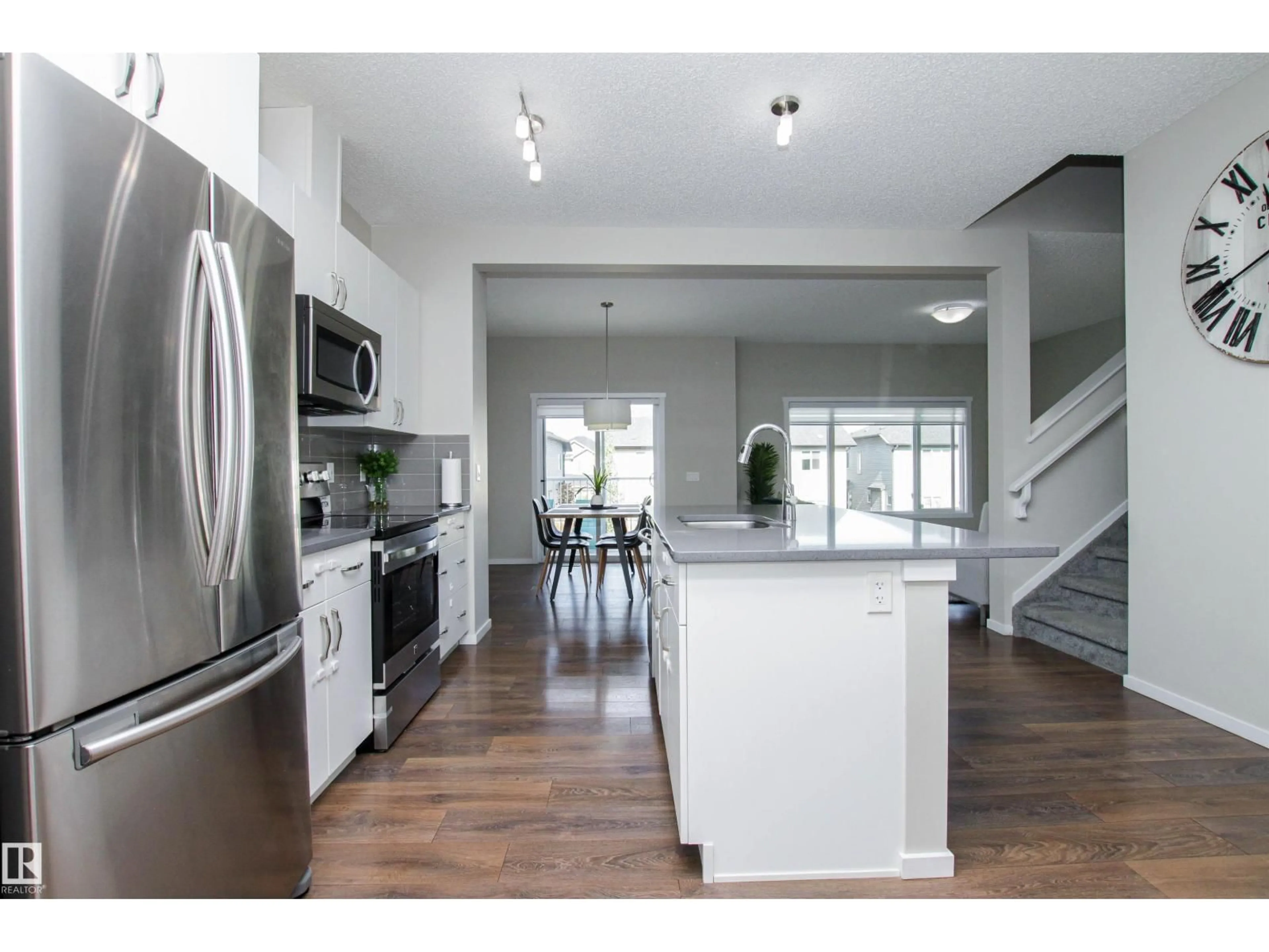 Open concept kitchen, unknown for 26 AMBLESIDE WY, Sherwood Park Alberta T8H1A5