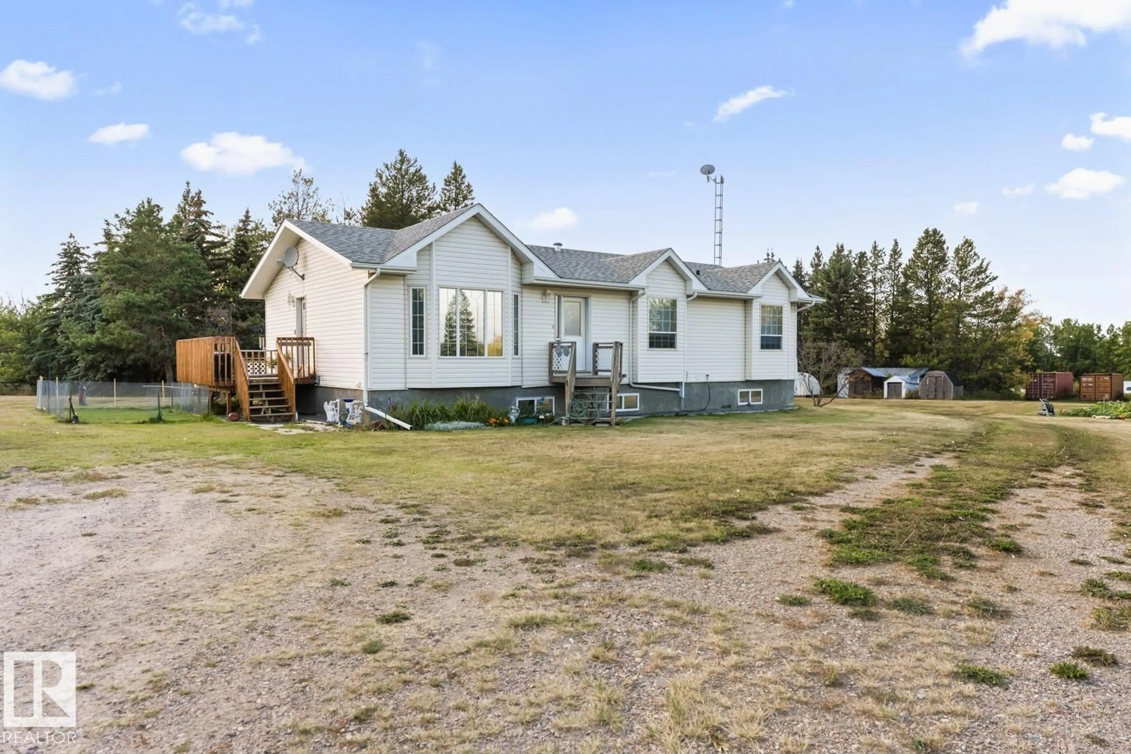 A pic from outside/outdoor area/front of a property/back of a property/a pic from drone, unknown for 60228 RGE RD 460, Rural Bonnyville M.D. Alberta T9N2J6