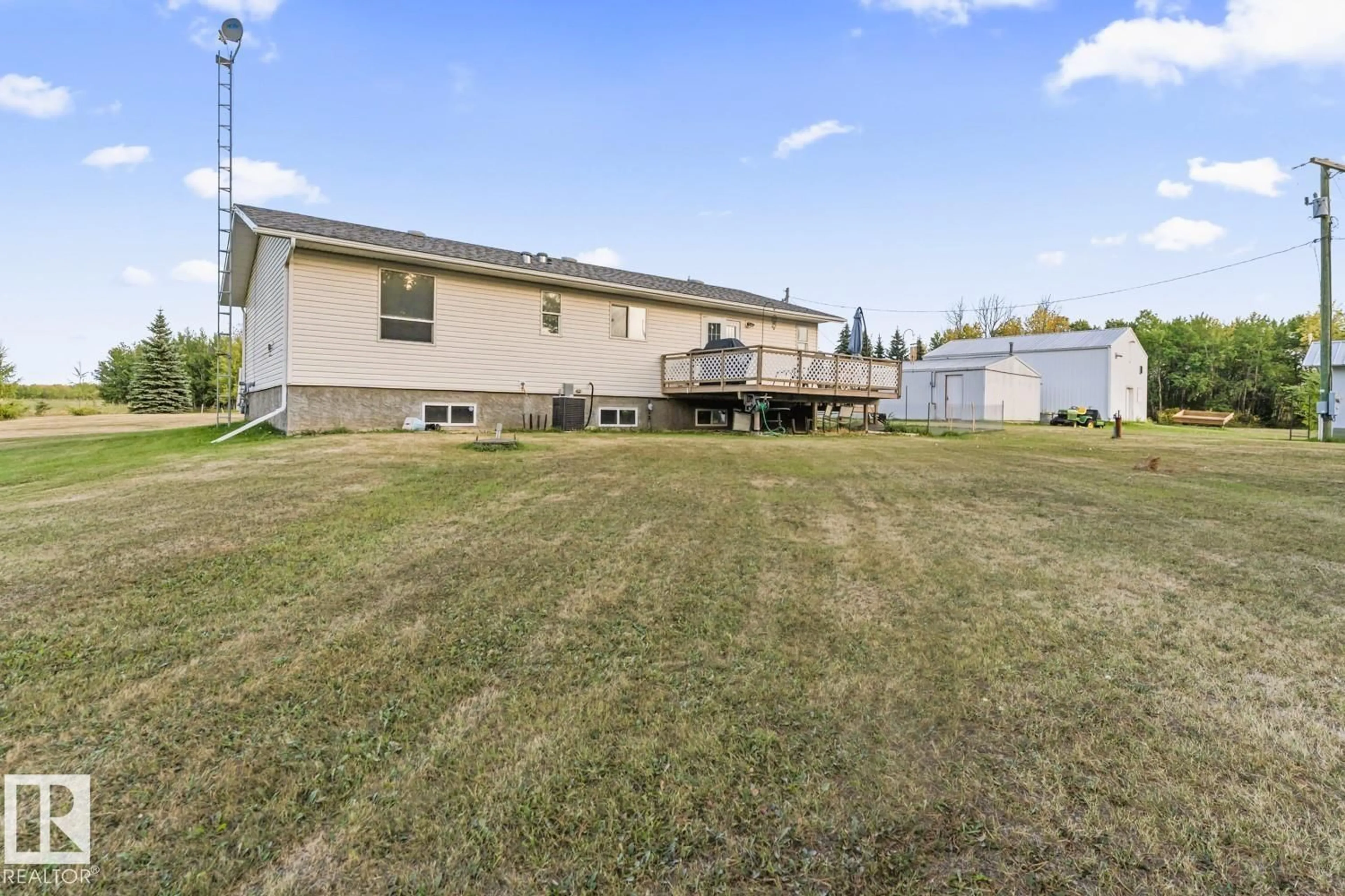 Patio, unknown for 60228 RGE RD 460, Rural Bonnyville M.D. Alberta T9N2J6